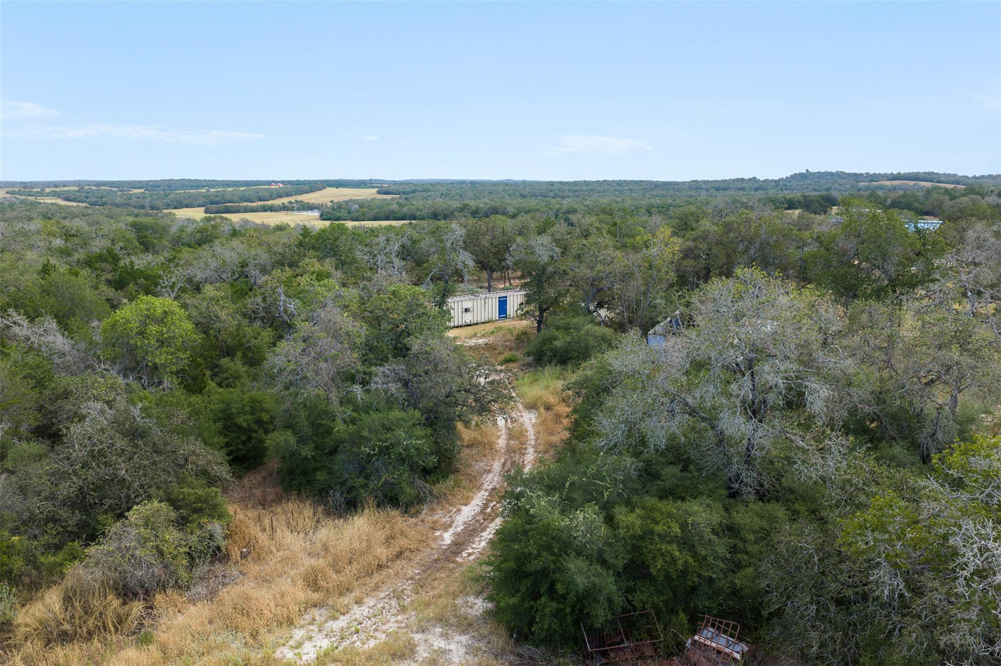 3301 Chuckwagon RD, Luling, TX 78648
