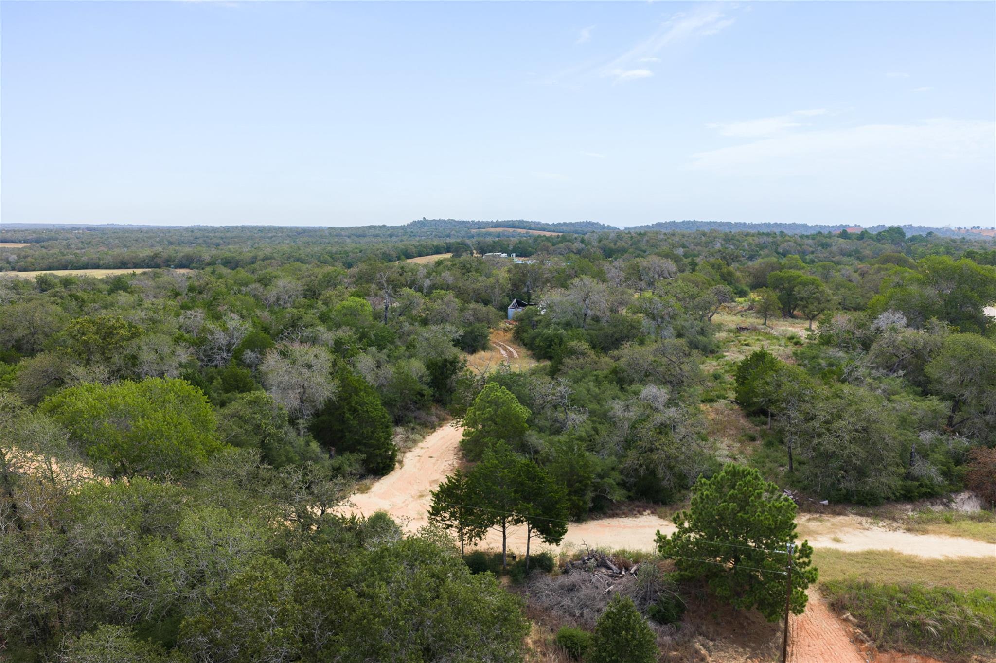 3301 Chuckwagon RD, Luling, TX 78648