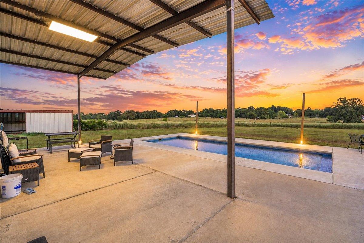 972 County Road 335, Rockdale, TX 76567