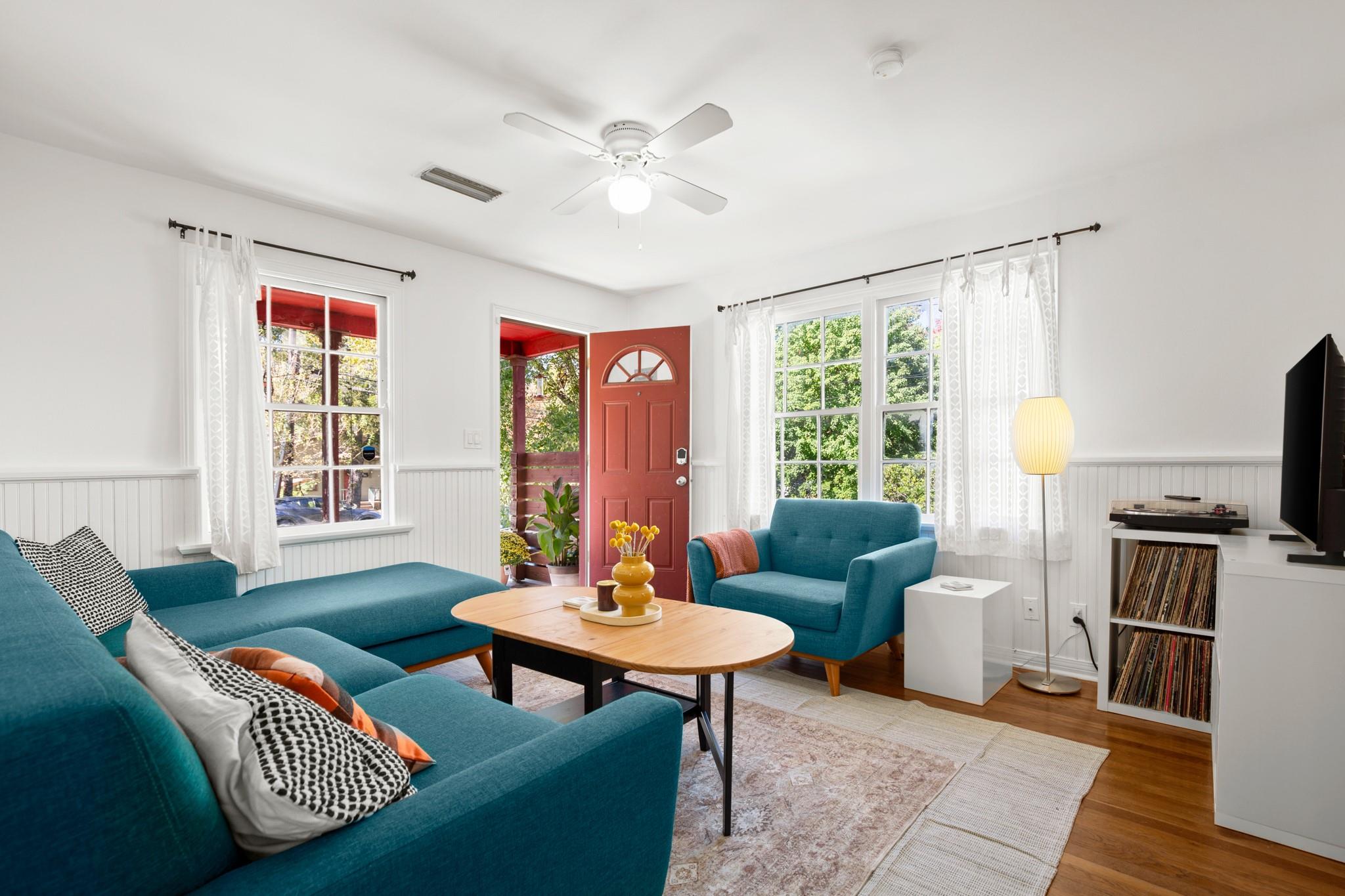 3301 Robinson Ave, Austin, TX 78722