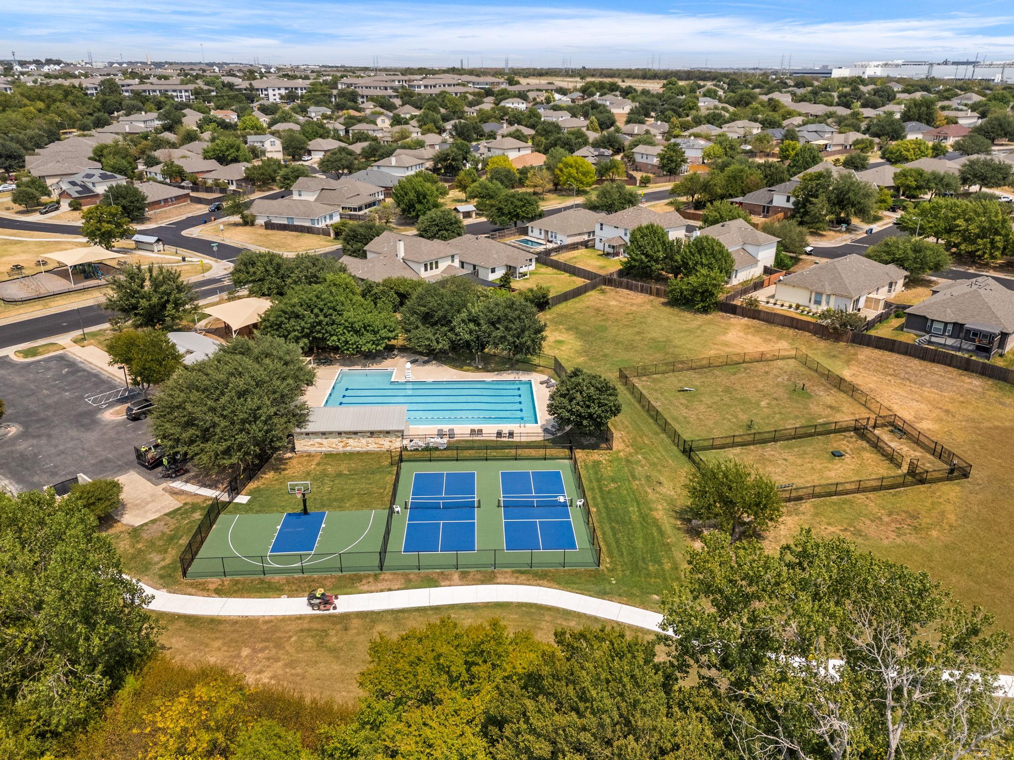 2013 Shaker TRL, Austin, TX 78754