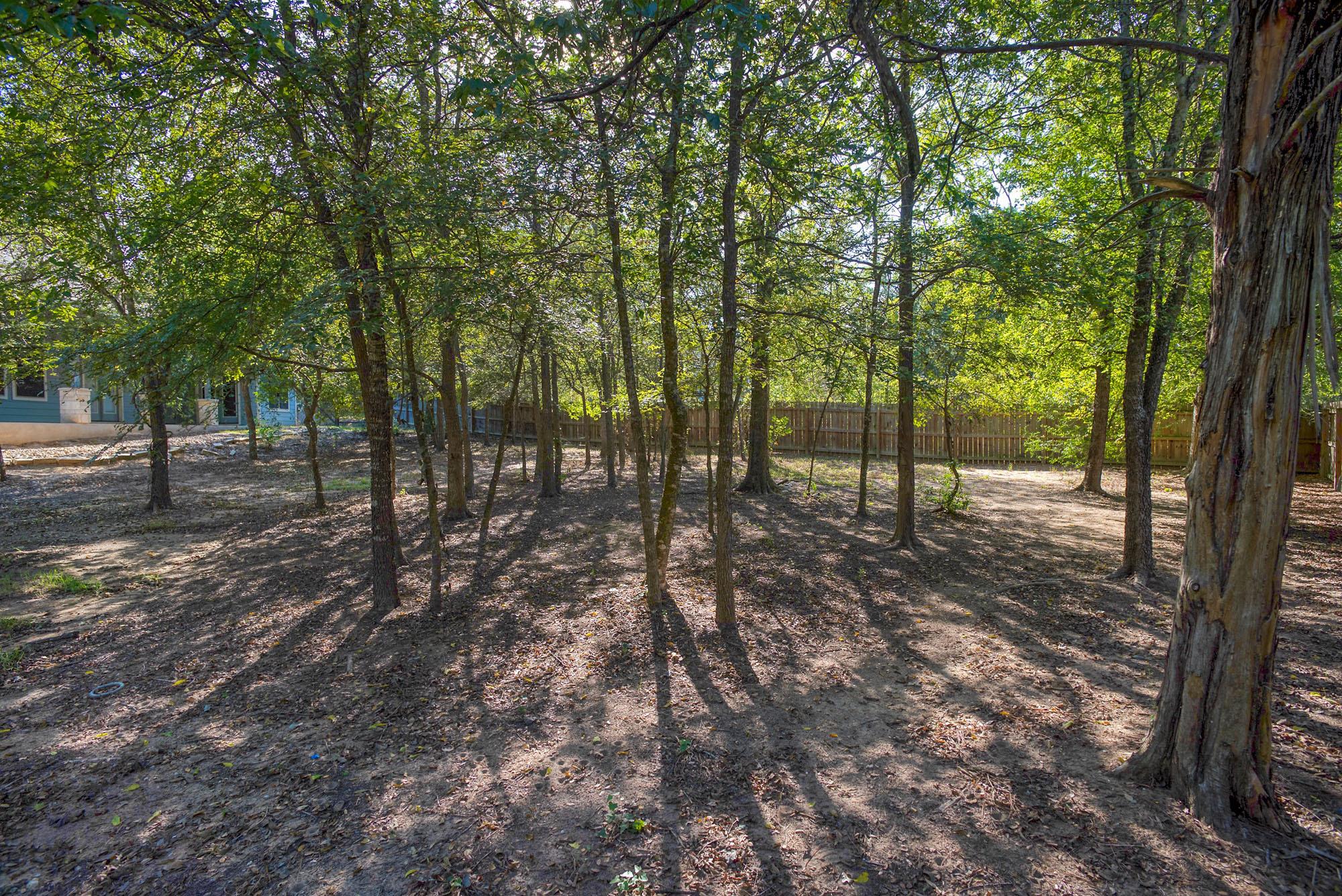 117 W Kamoi CT, Bastrop, TX 78602