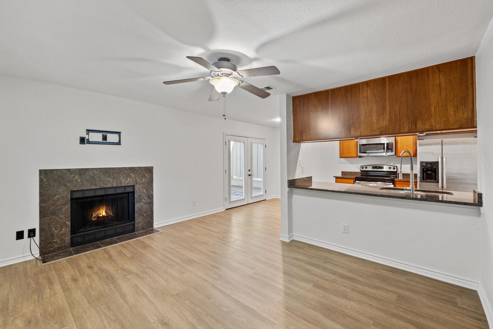 6700 Cooper LN #19, Austin, TX 78745