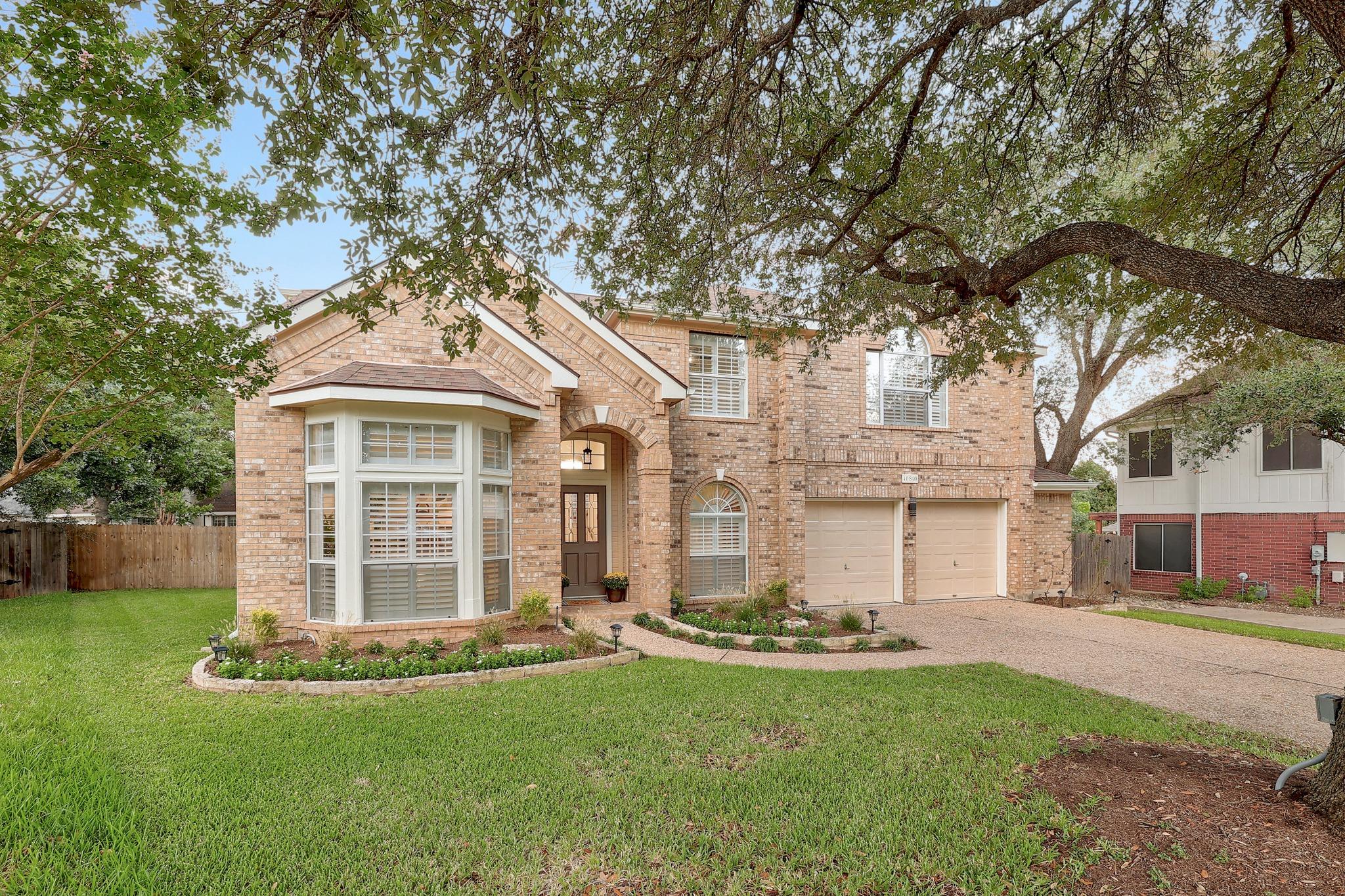 10810 Pinkney LN, Austin, TX 78739