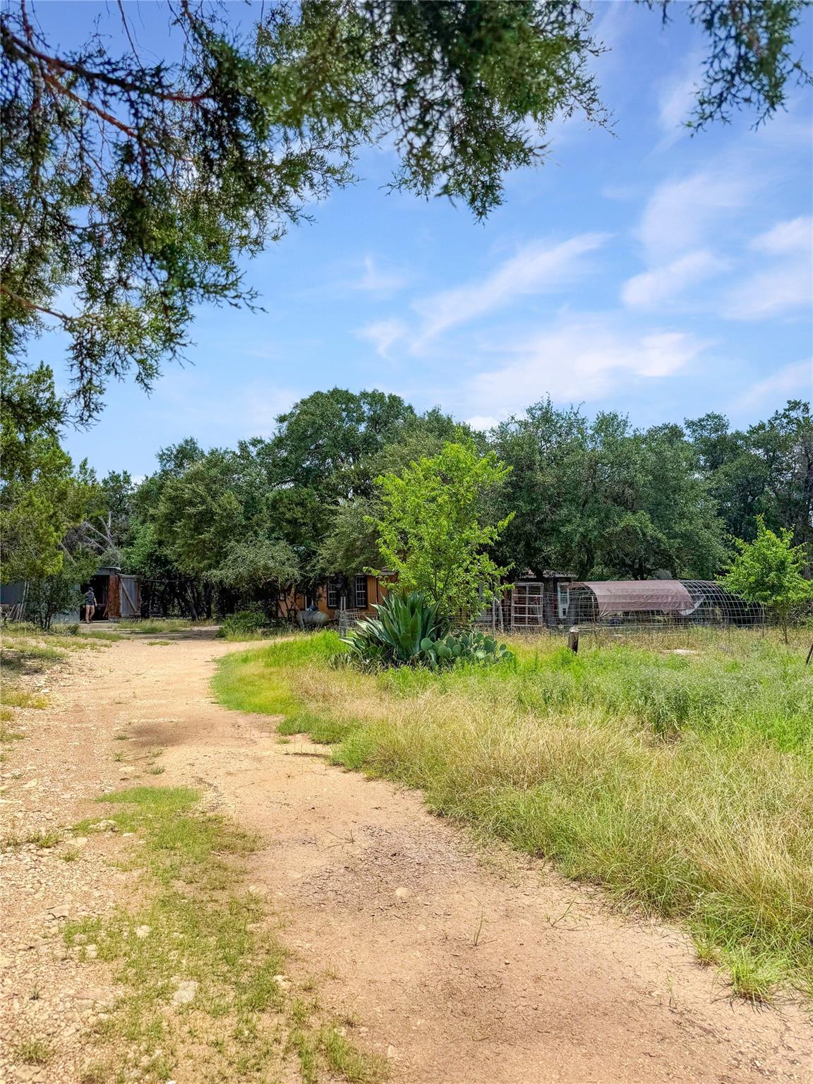 1101 Days End RD, Wimberley, TX 78676
