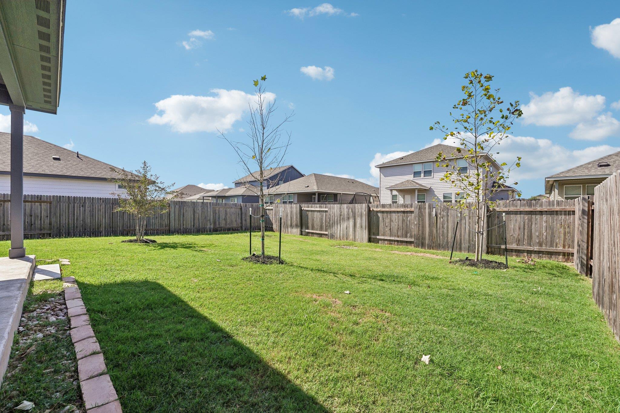 120 Granite Dome DR, Kyle, TX 78640