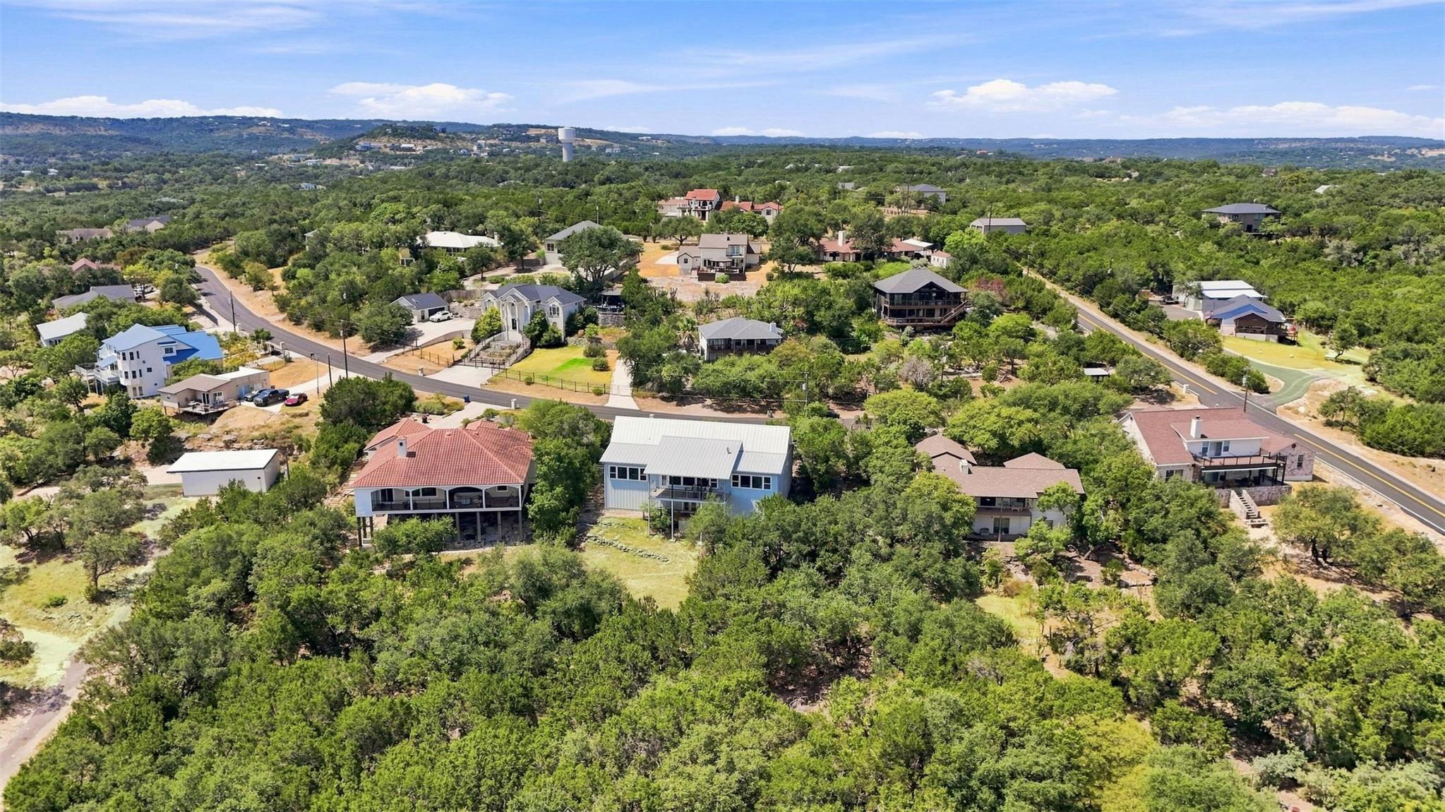 129 Riedel LN, Canyon Lake, TX 78133