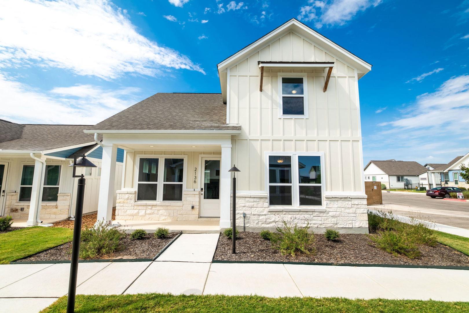 2136 Hofstaat ST, New Braunfels, TX 78130