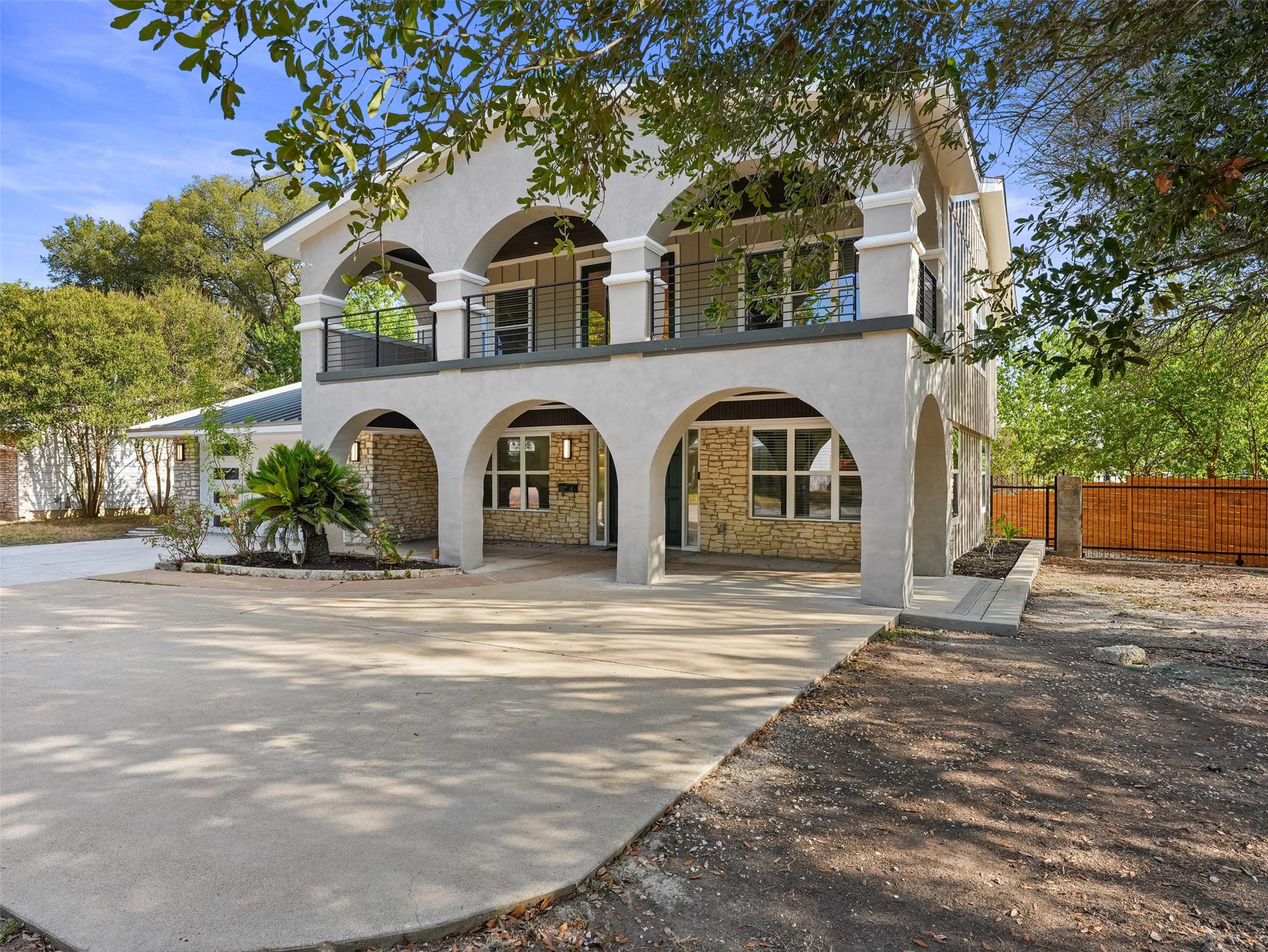 3008 Cedarlawn CIR, Austin, TX 78723