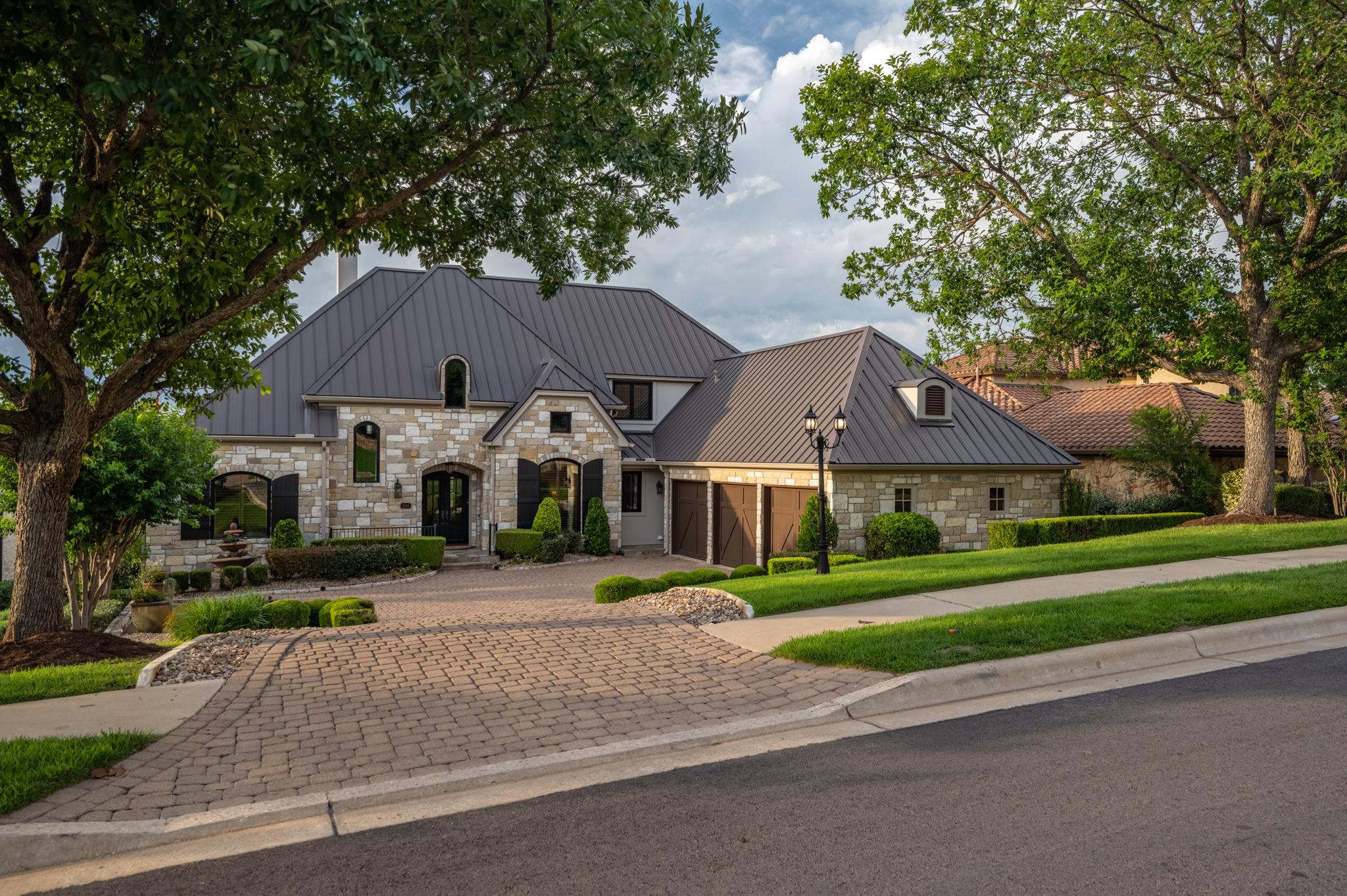 224 Golden Bear DR, Austin, TX 78738