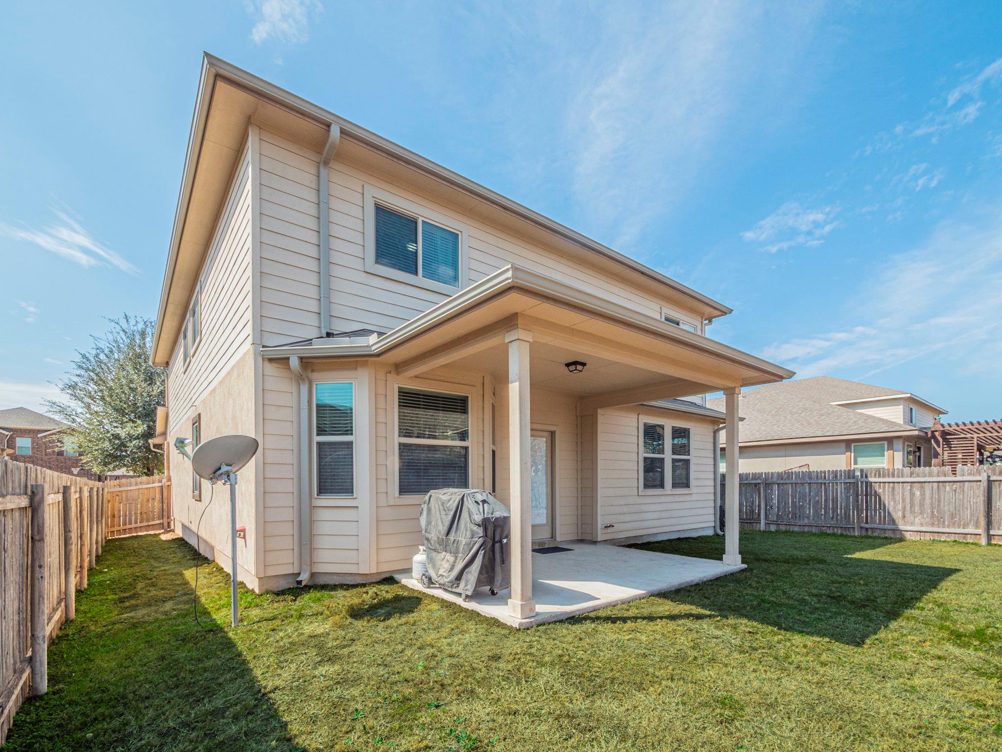 1366 Heep Rn, Buda, TX 78610