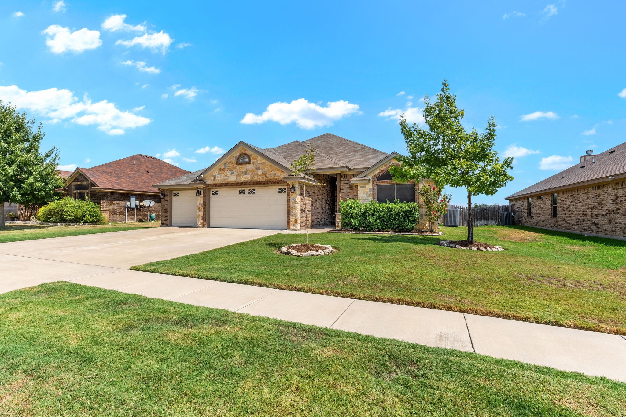 7606 Zircon DR, Killeen, TX 76542