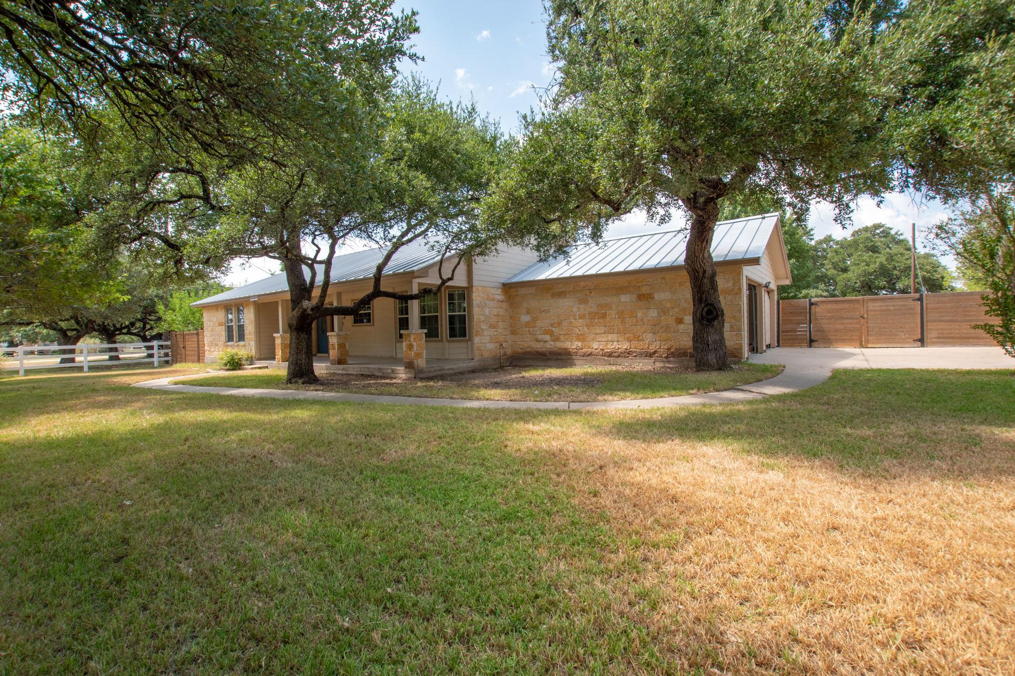 410 W Fm 243, Bertram, TX 78605