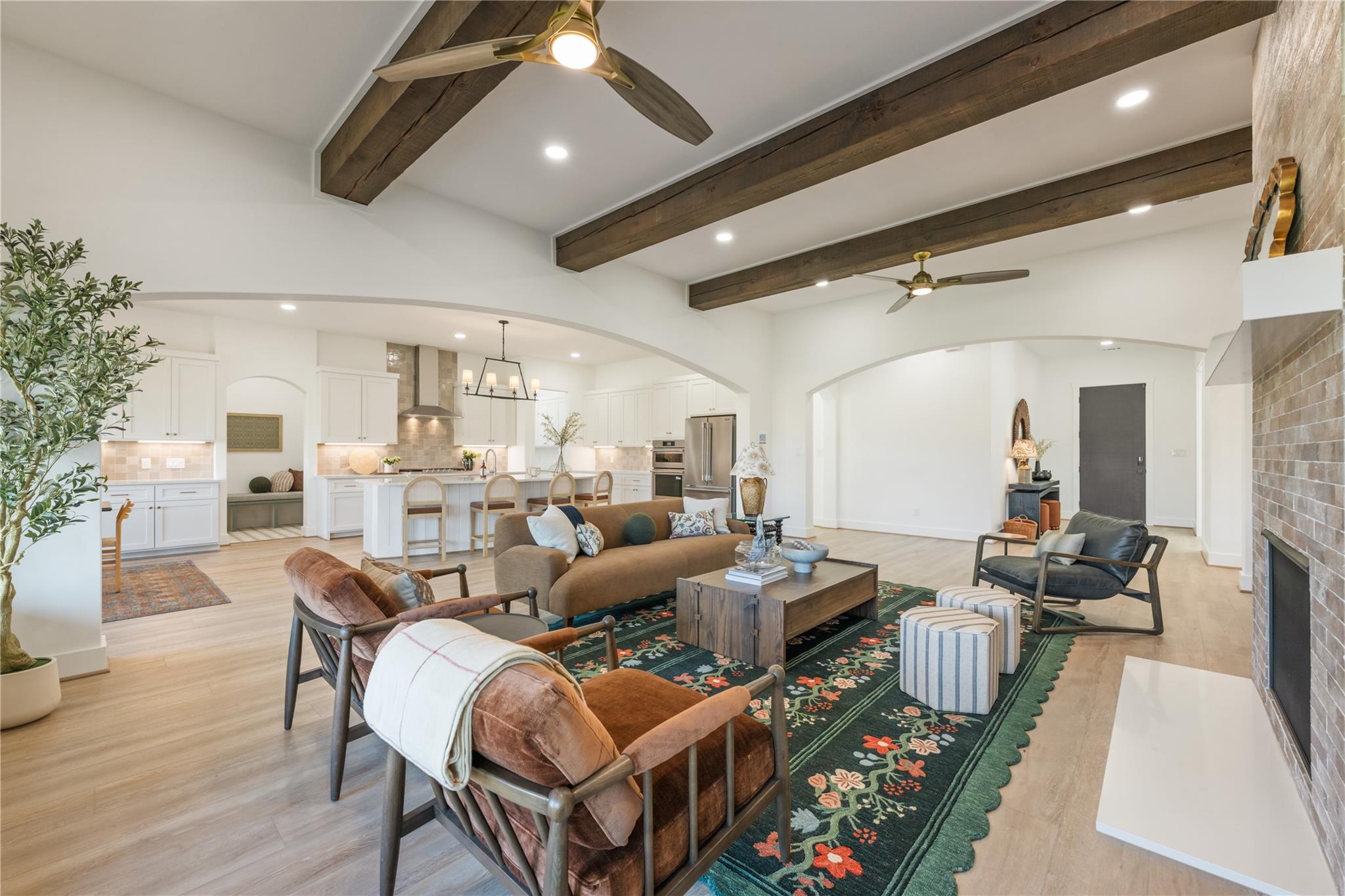 131 Hydrangea DR, Smithville, TX 78957