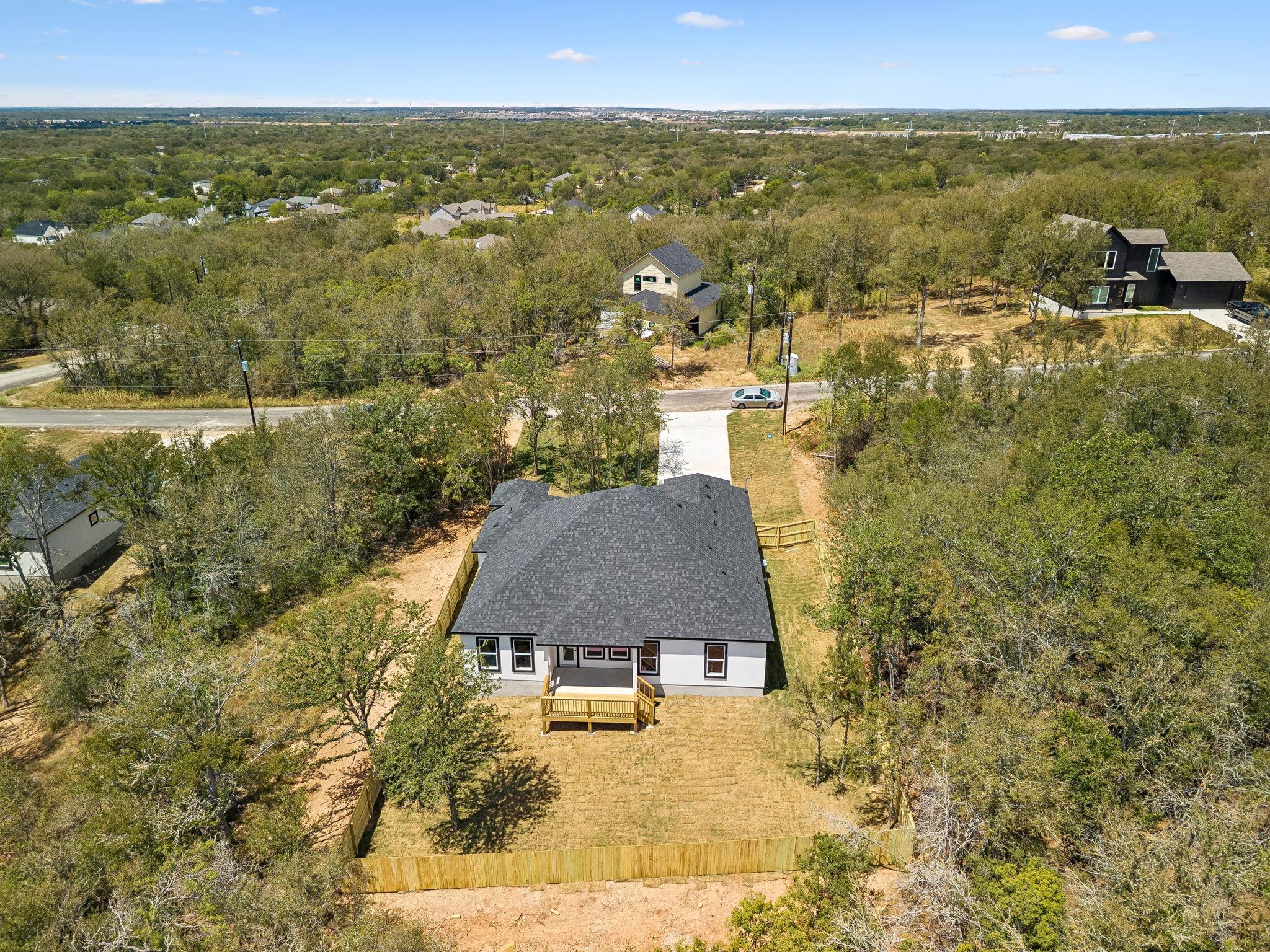 115 Diamond Head DR, Bastrop, TX 78602