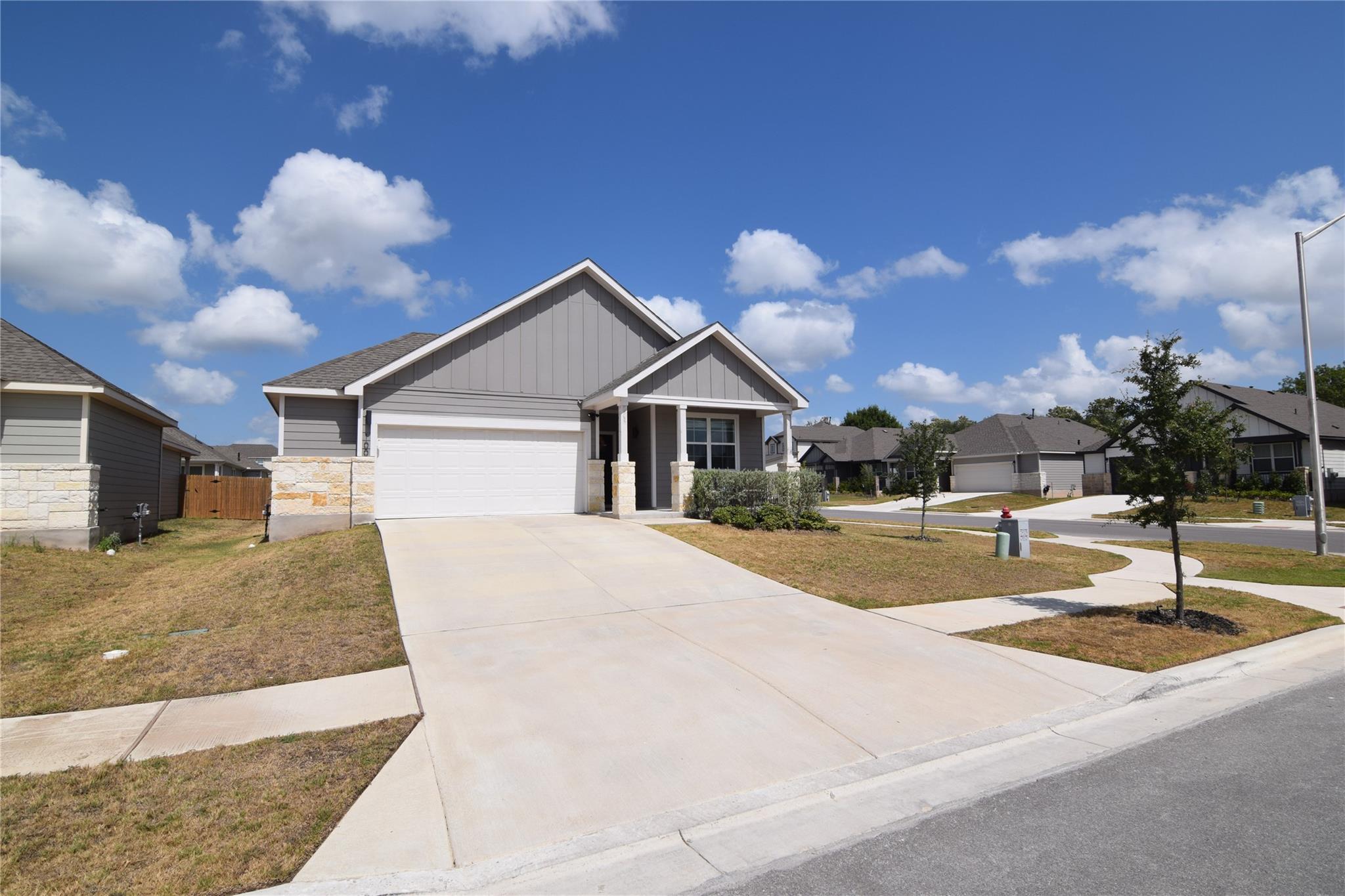 100 Corral CV, Kyle, TX 78640