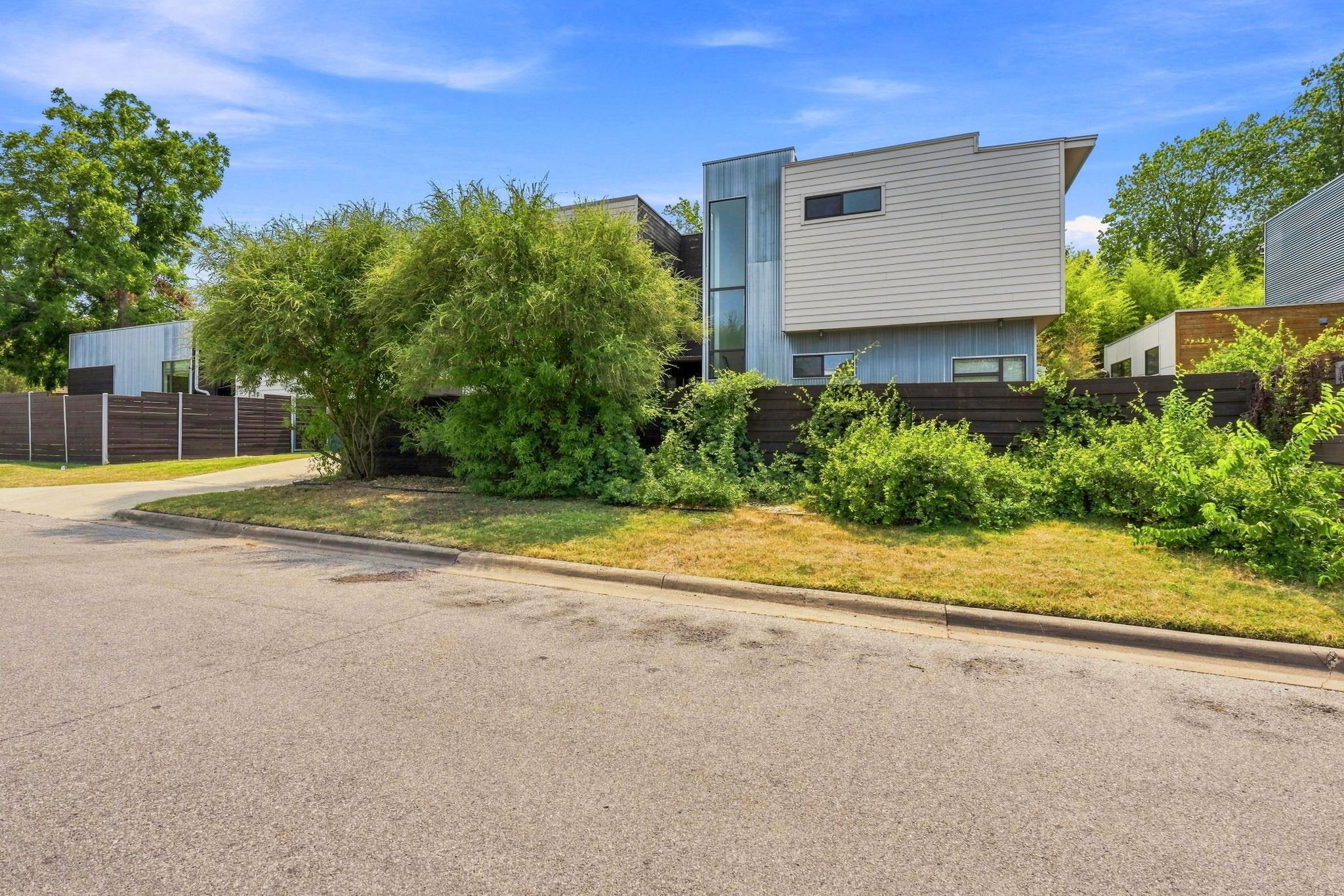 3700 Garden Villa LN #2, Austin, TX 78704