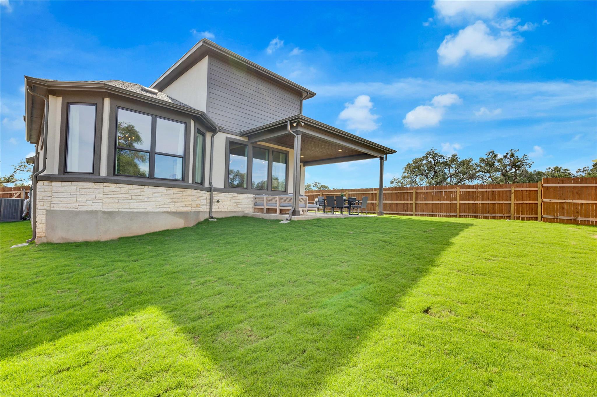 1101 Cole Estates DR, Georgetown, TX 78628