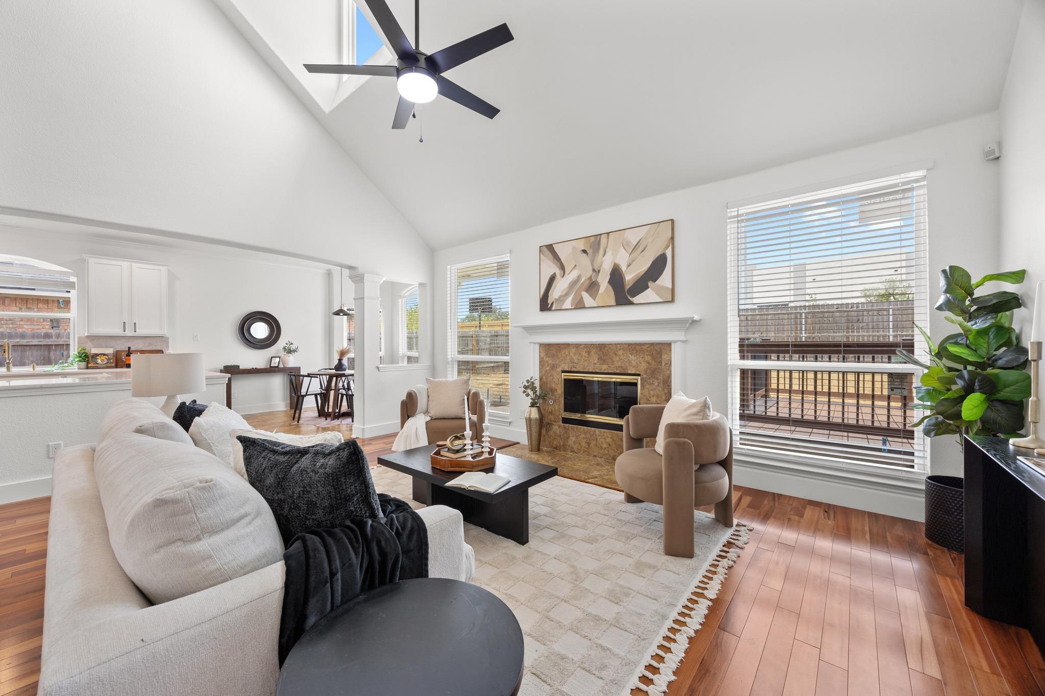 1245 Lacey Oak Loop, Round Rock, TX 78681