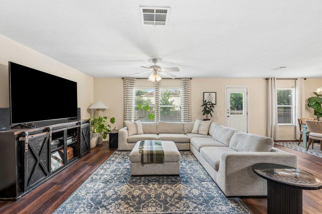 5721 Abby Ann LN, Austin, TX 78747