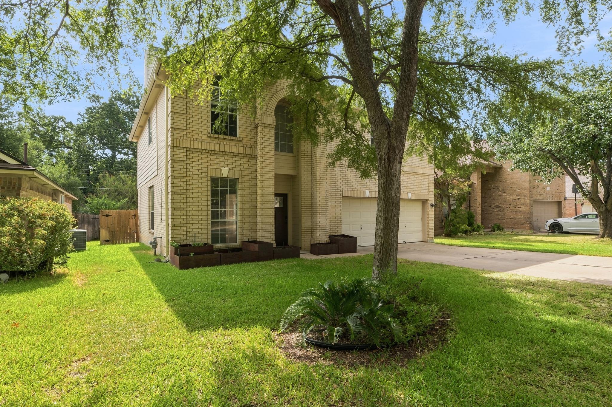 1905 White Oak Loop, Round Rock, TX 78681