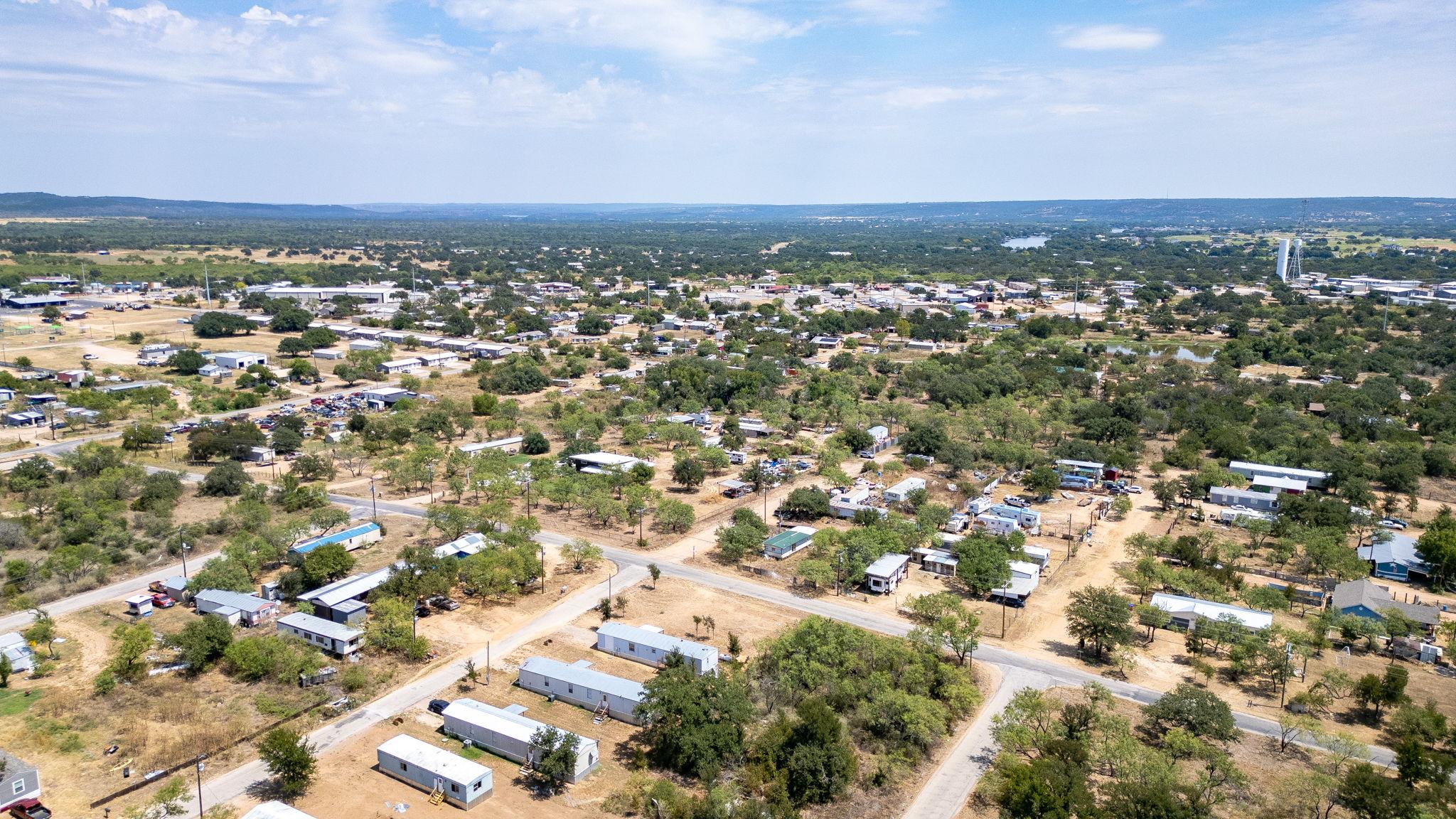 915 Austin ST, Kingsland, TX 78639