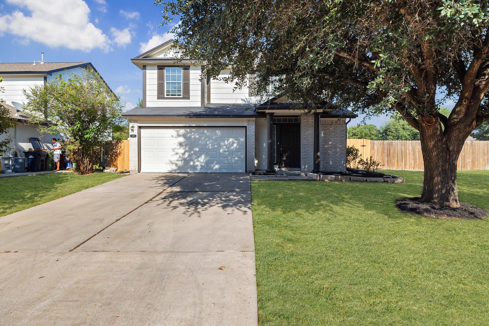 502 Garrett CT, Hutto, TX 78634