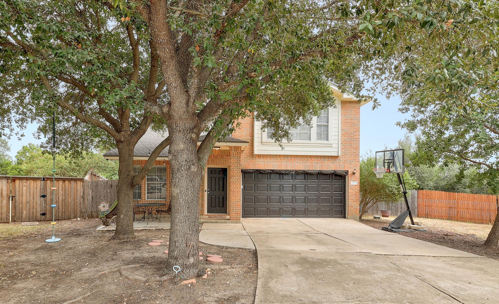 3503 Rock Shelf LN, Round Rock, TX 78681