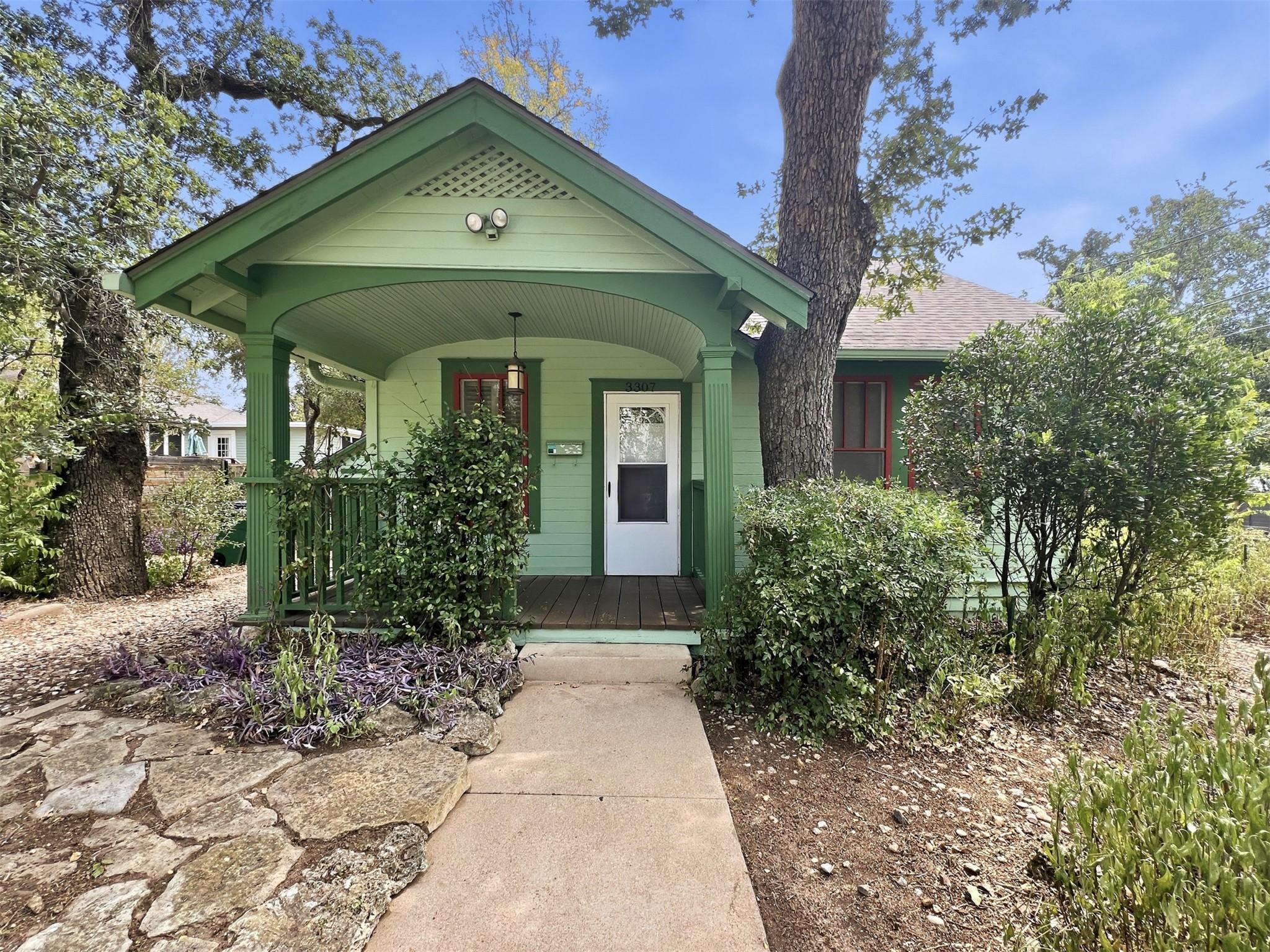 3307 Helms ST, Austin, TX 78705