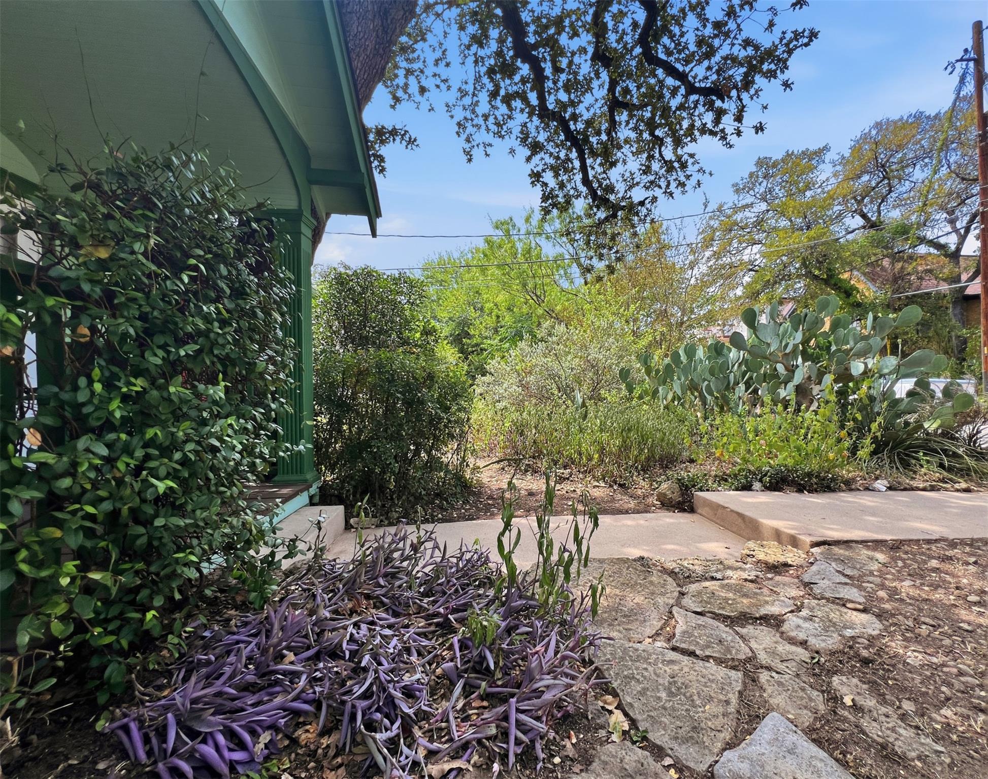 3307 Helms ST, Austin, TX 78705