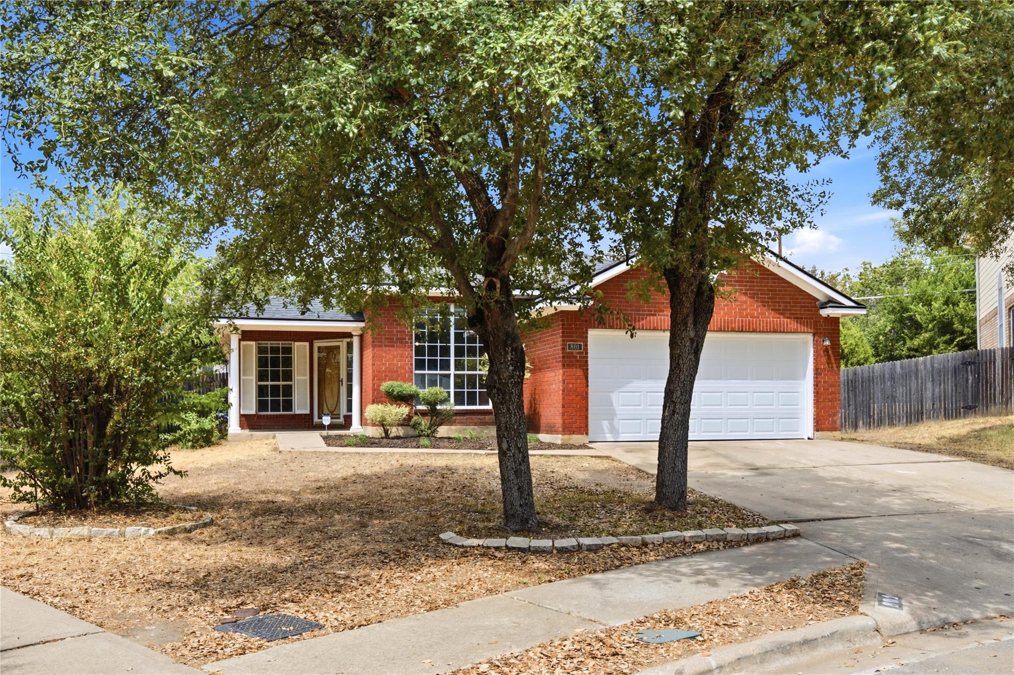 801 Lawmans CT, Round Rock, TX 78665