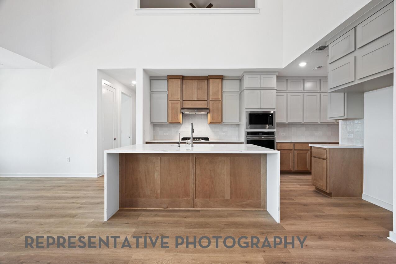 6412 Packhorse LN, Austin, TX 78747