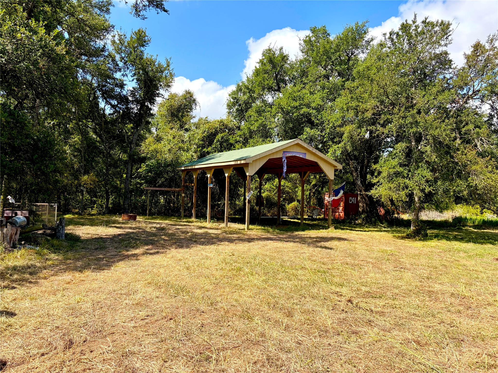 8947 S Fm 1915, Buckholts, TX 76518