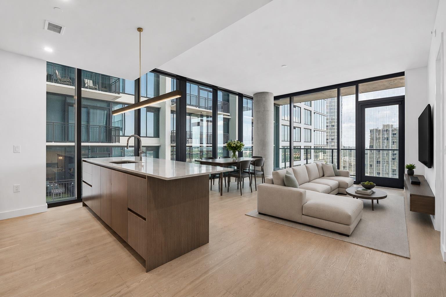 610 Davis ST #2208, Austin, TX 78701