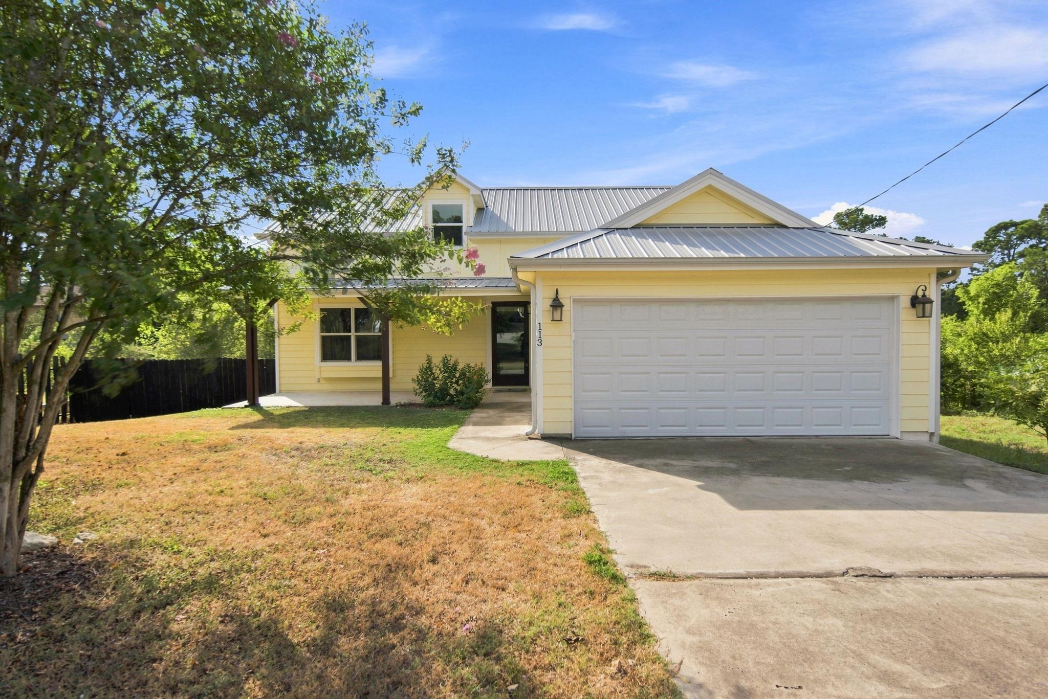113 Lei CT, Bastrop, TX 78602