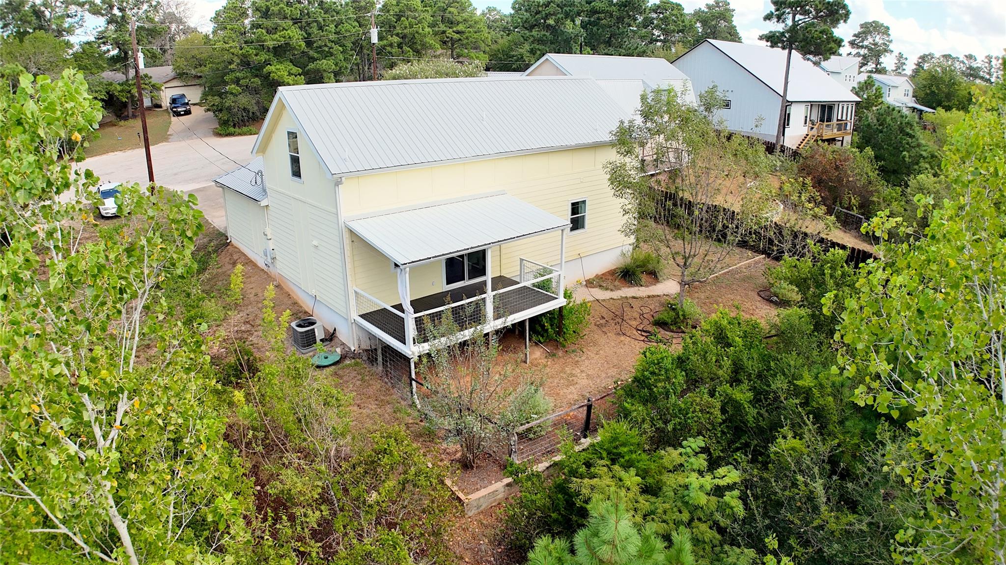 113 Lei CT, Bastrop, TX 78602