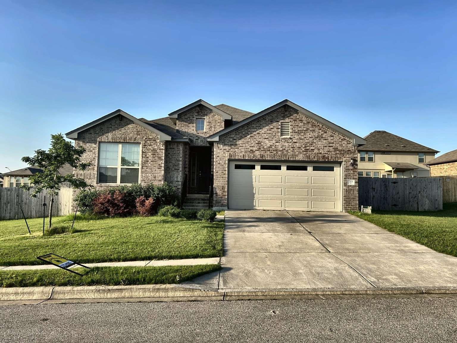 713 Coltrane DR, Pflugerville, TX 78660