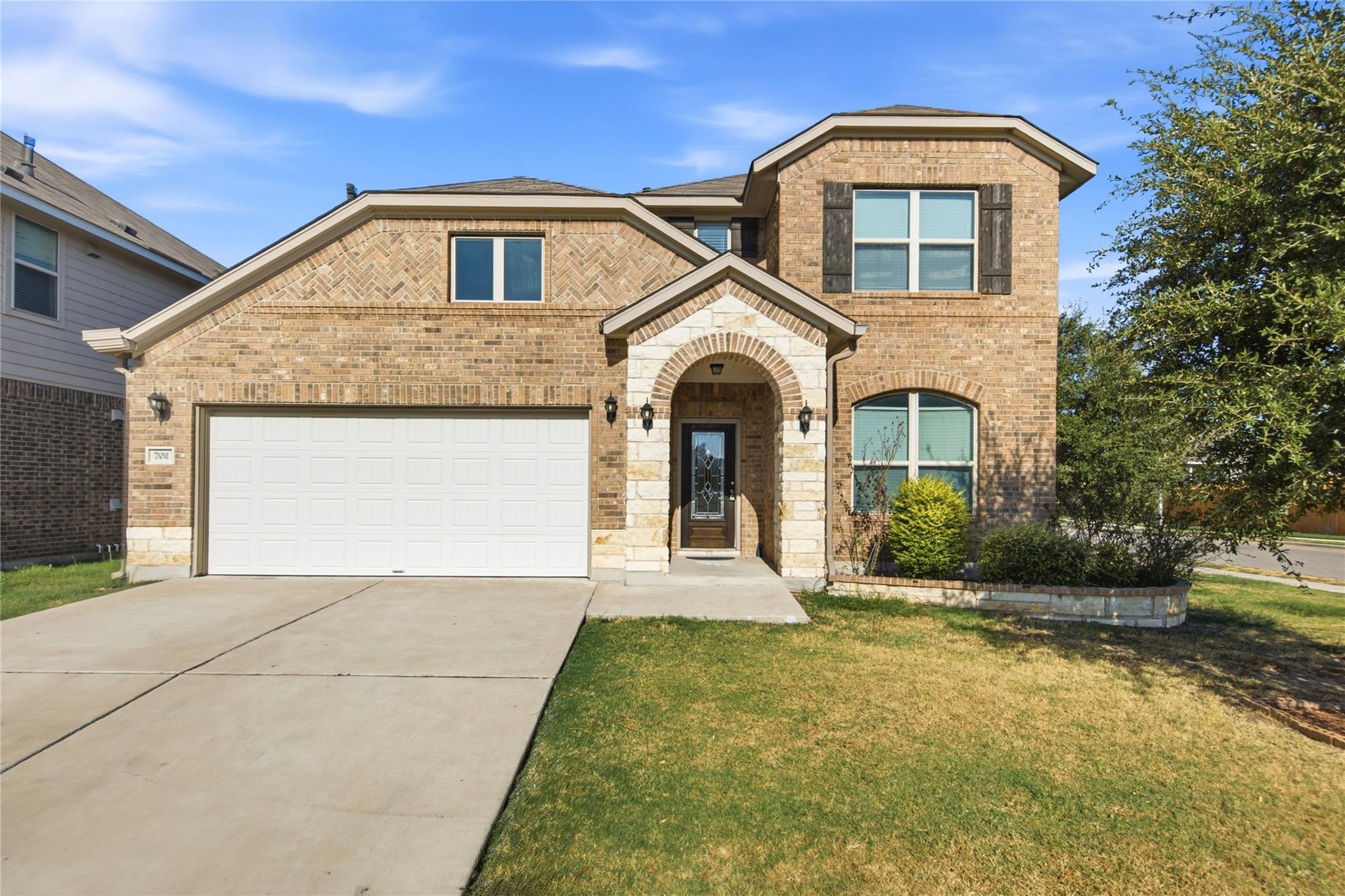 701 S San Marcos ST, Manor, TX 78653