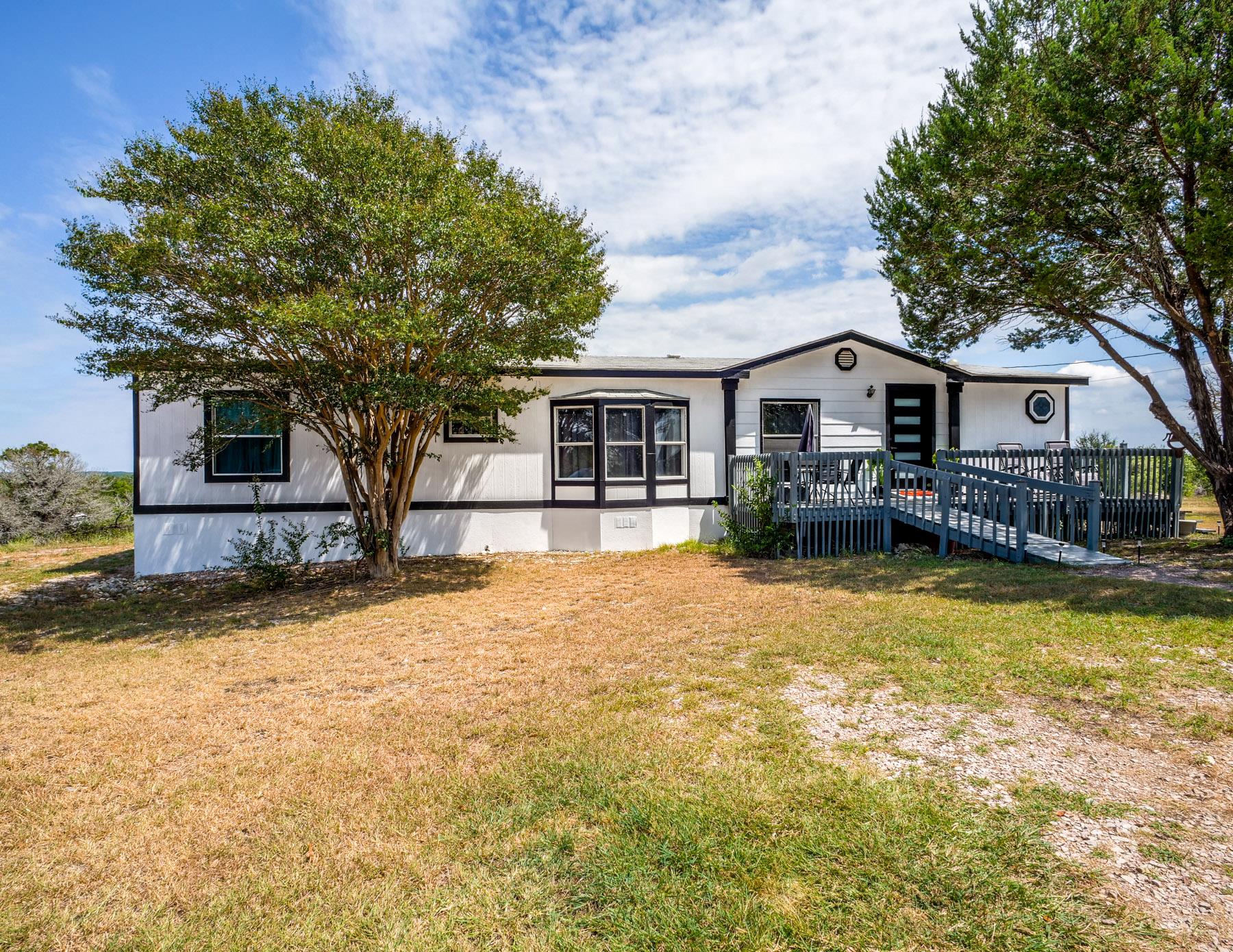 327 County Road 332, Bertram, TX 78605