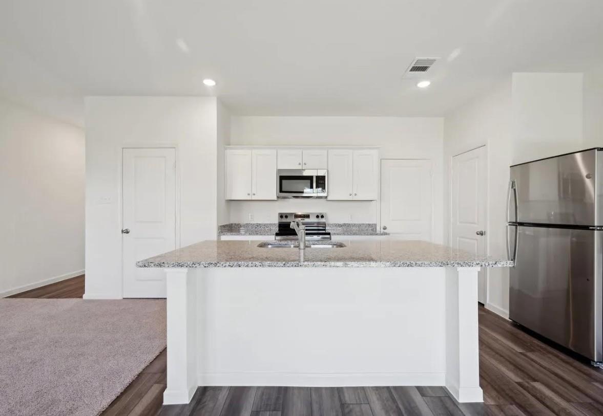 5325 Calluna DR, Austin, TX 78725