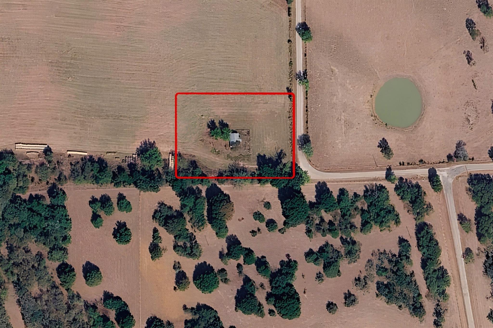 113 Krchnak RD, La Grange, TX 78945