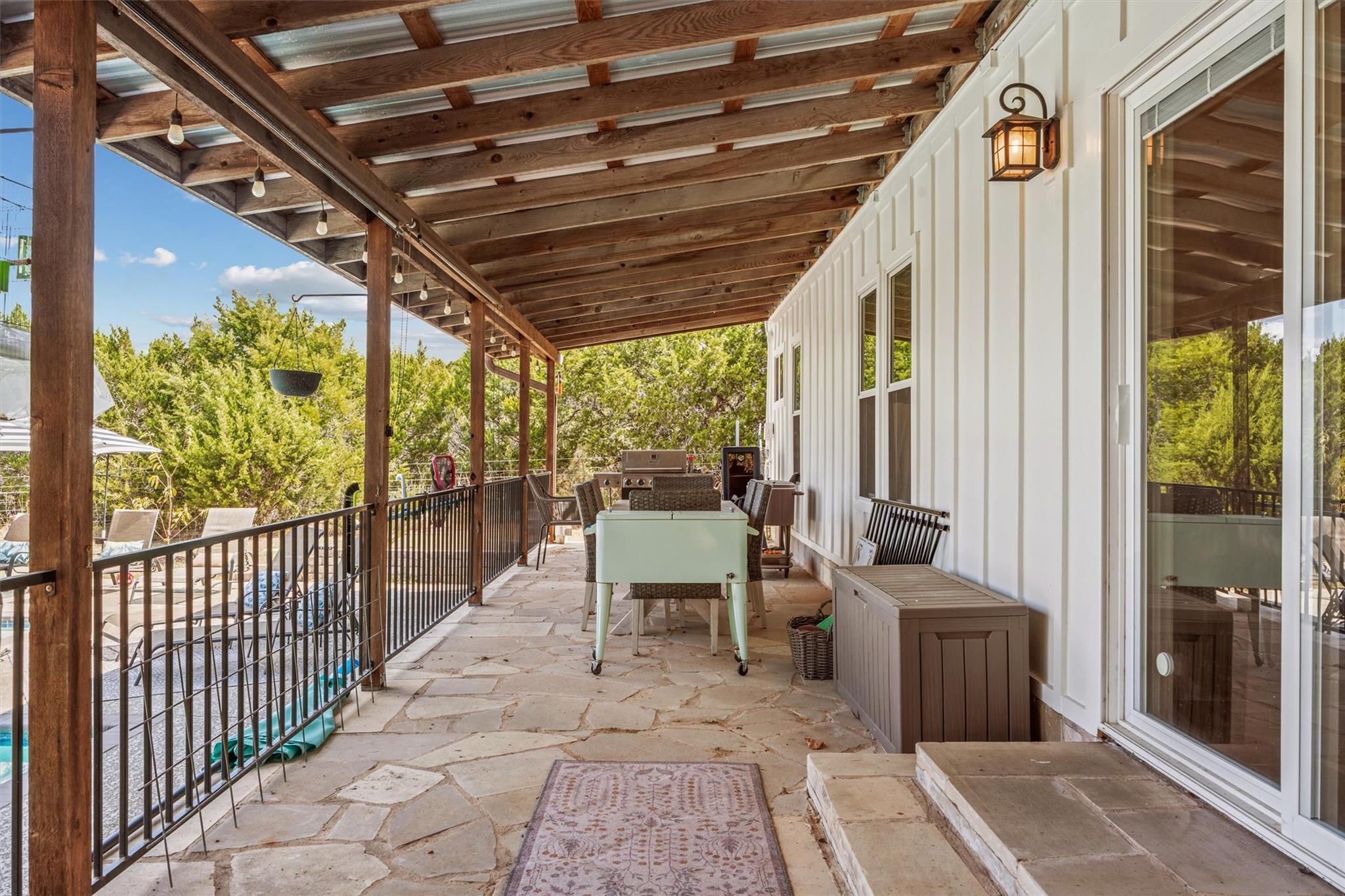 2150 County Road 282, Liberty Hill, TX 78642
