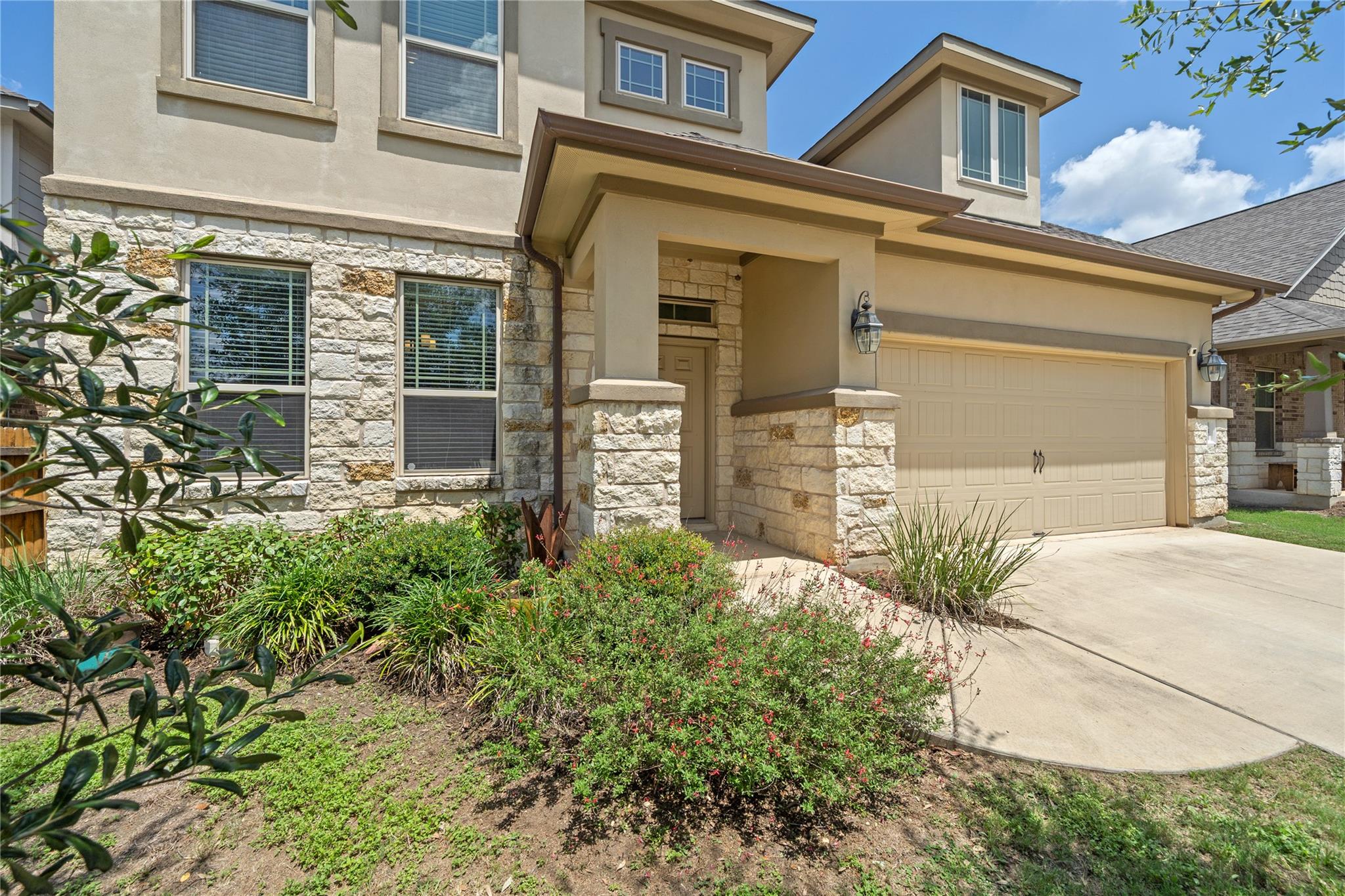 141 Sangaree DR, Buda, TX 78610