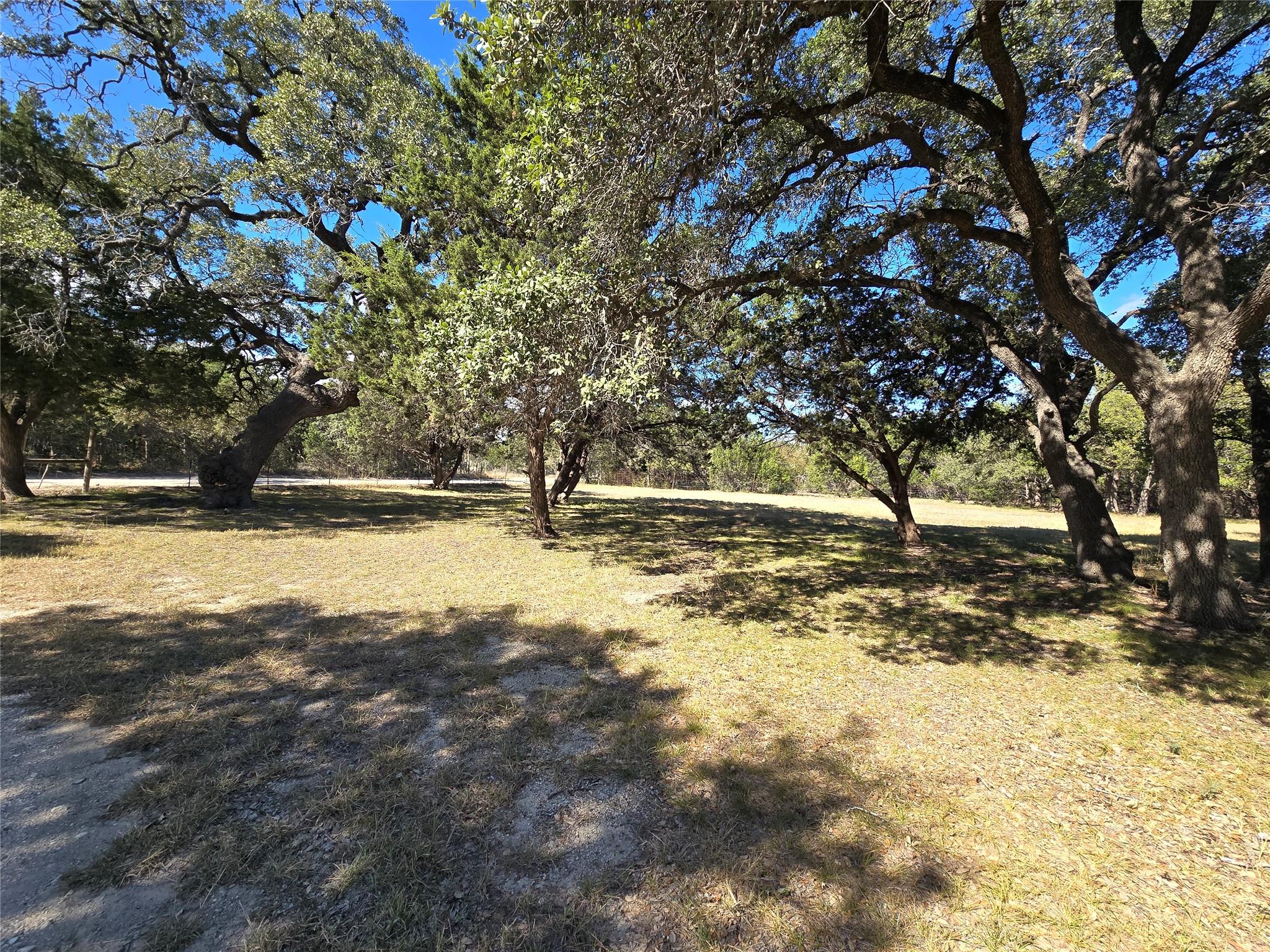 351 Live Oak TRL, Liberty Hill, TX 78642