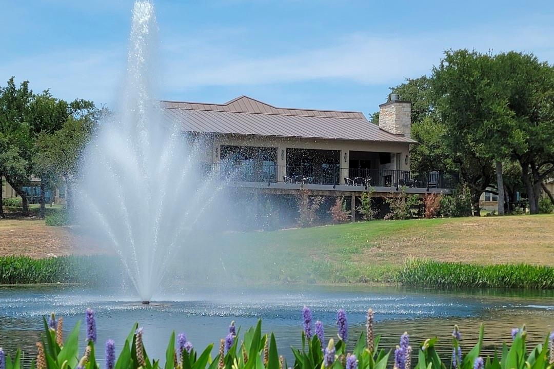 952 Indian Hawthorne DR #V, Georgetown, TX 78628