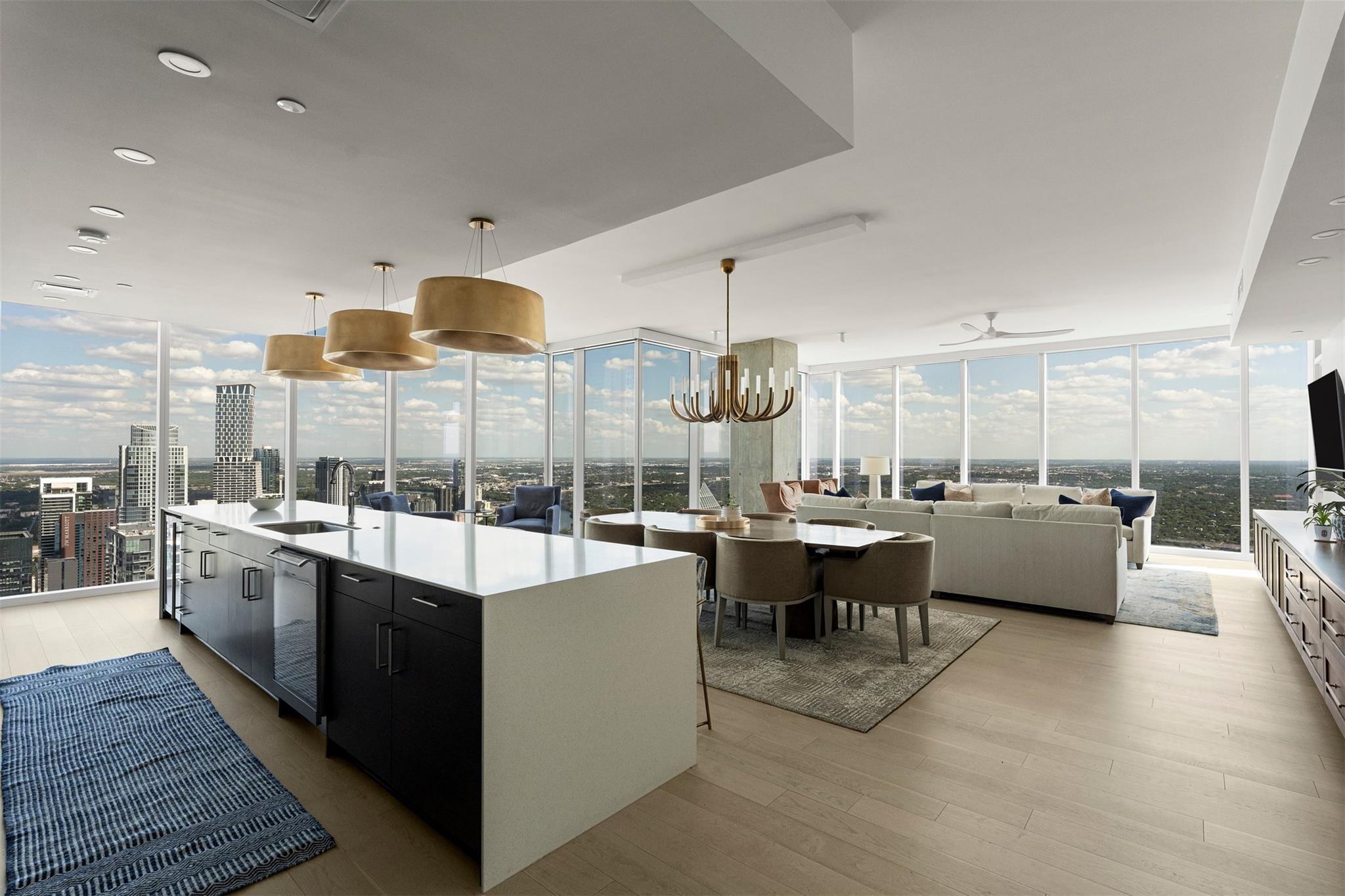 301 West Ave #5603, Austin, TX 78701