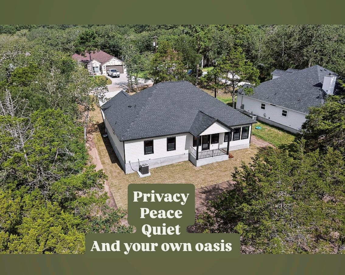 137 N Pohakea DR, Bastrop, TX 78602