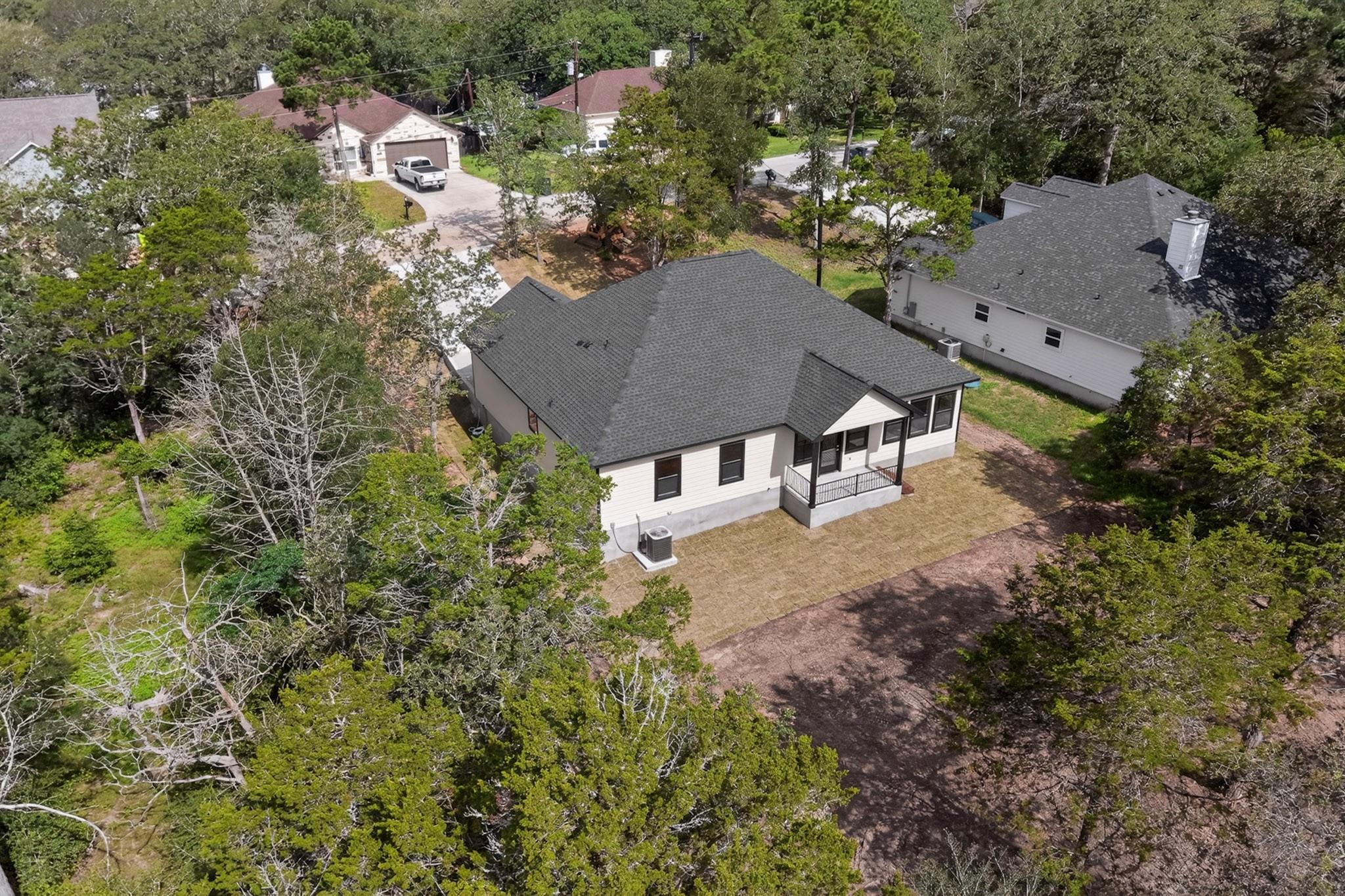 137 N Pohakea DR, Bastrop, TX 78602