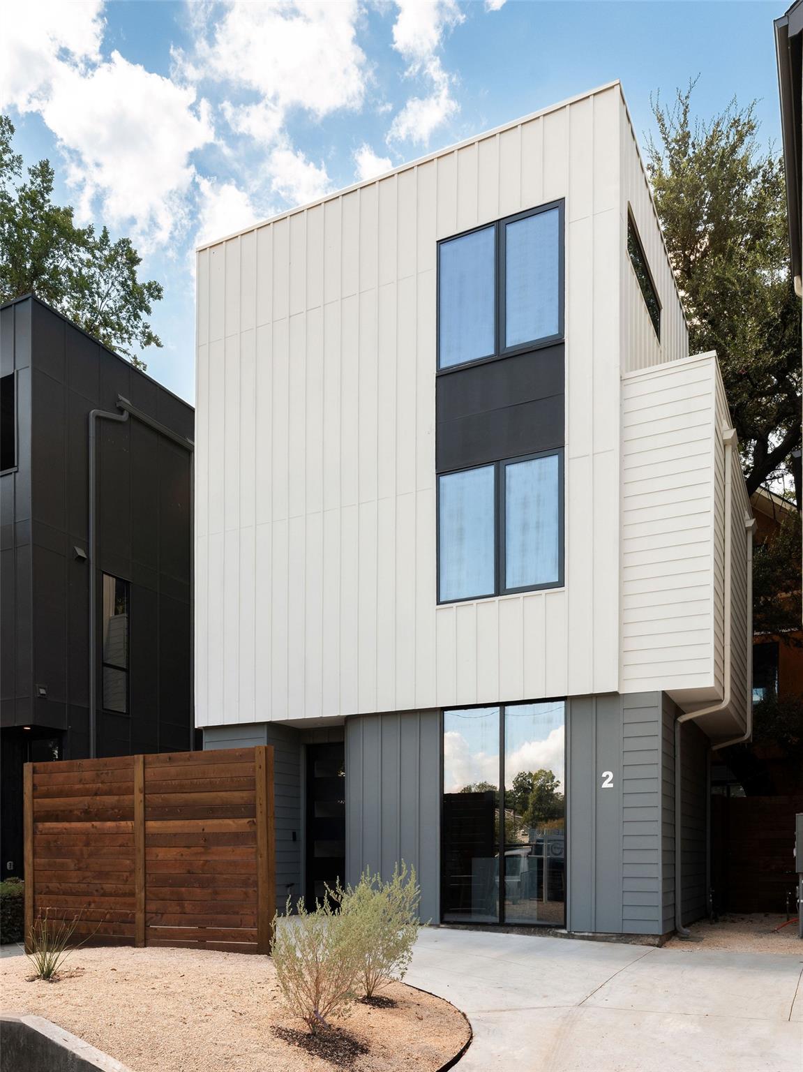2301 East 2nd ST #2, Austin, TX 78702