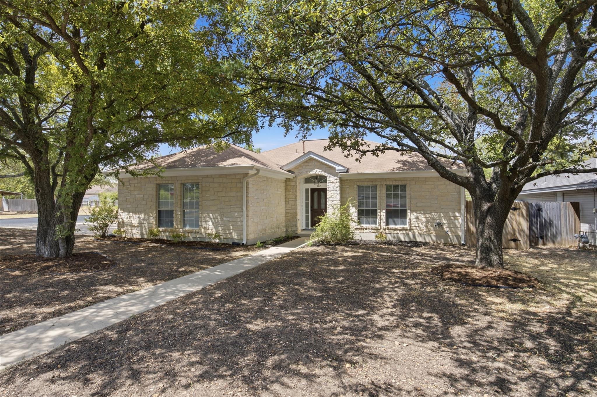 312 Debora DR, Georgetown, TX 78628
